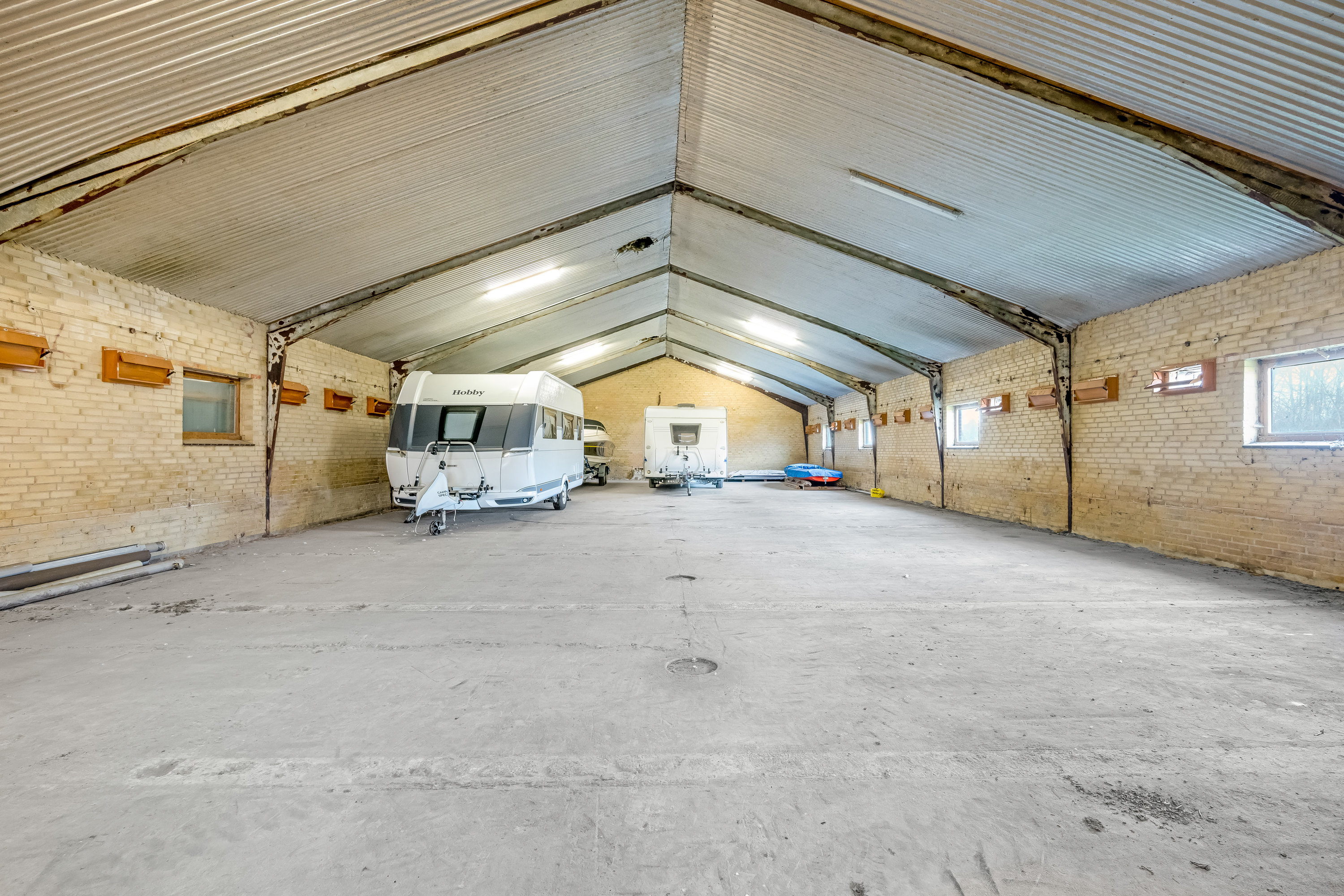 Fremhævet maskinhal billede i fuldskærmstilstand. Billede af Vorgod Østerbyvej 19, Vorgod Ø, 6920 Videbæk