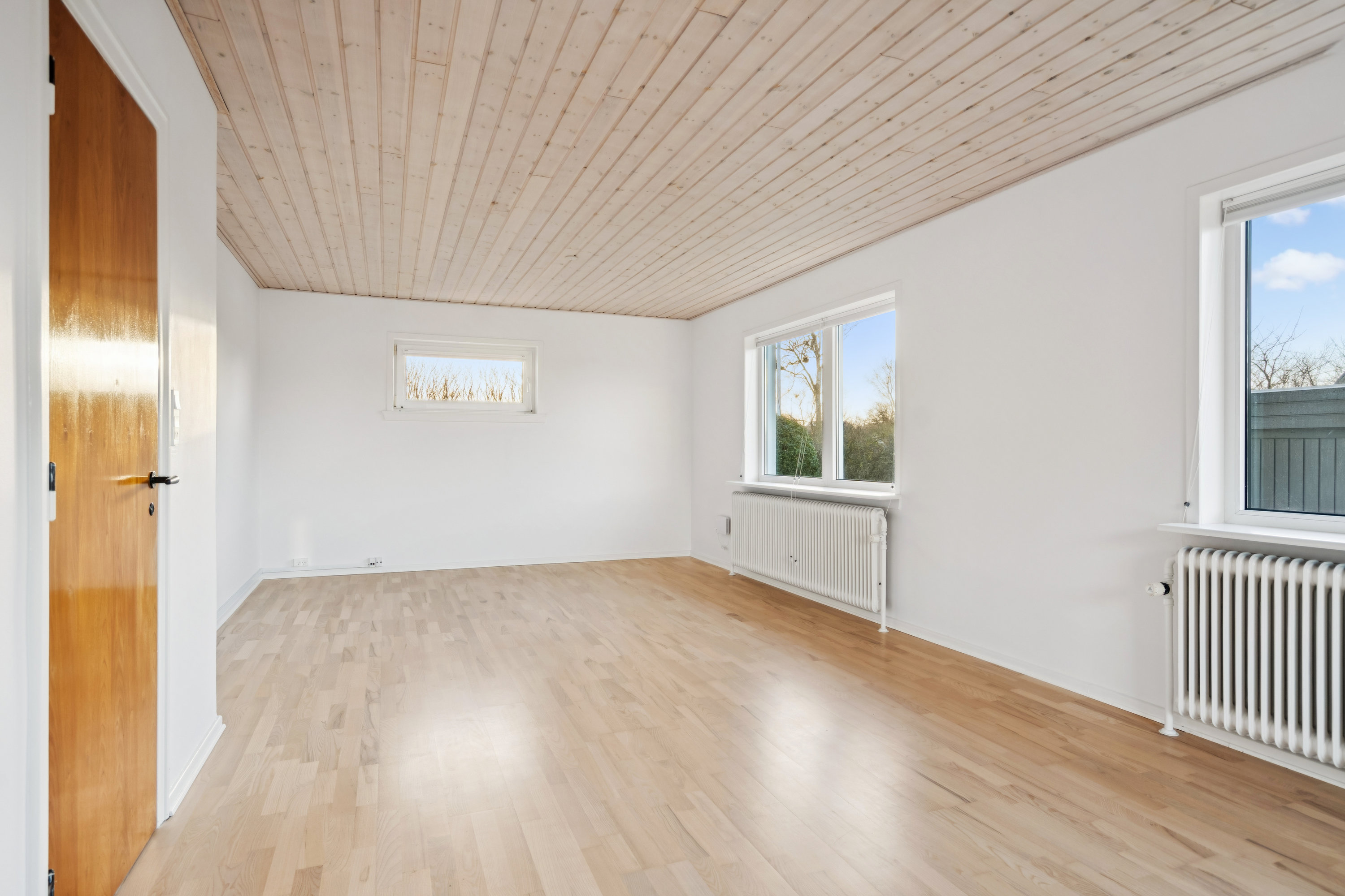 Fremhævet stue billede i fuldskærmstilstand. Billede af Uggerbyvej 16, Åbyen, 9850 Hirtshals