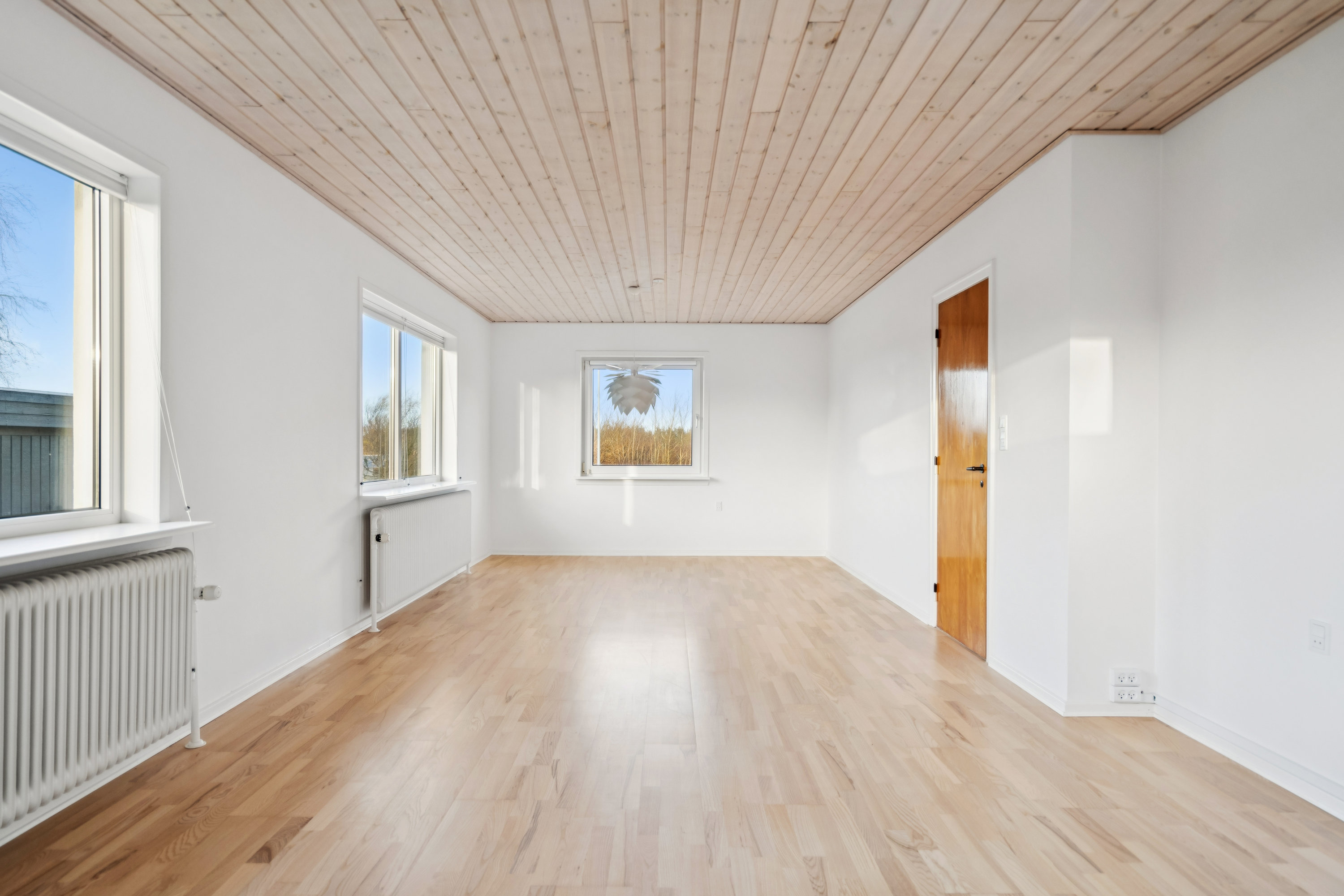 Fremhævet stue billede i fuldskærmstilstand. Billede af Uggerbyvej 16, Åbyen, 9850 Hirtshals