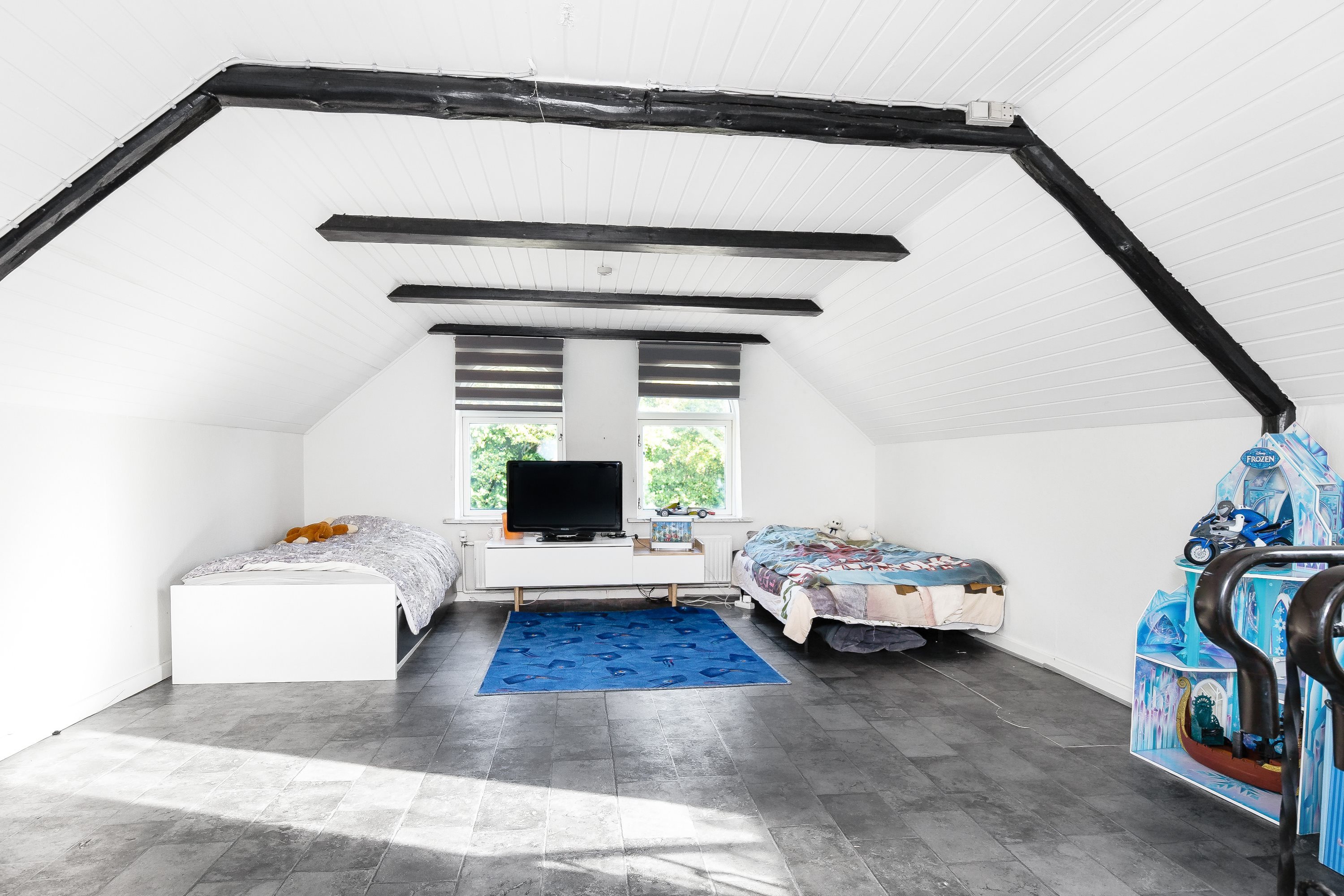 Fremhævet værelse billede i fuldskærmstilstand. Billede af Vejstruprød Landevej 20, 6093 Sjølund