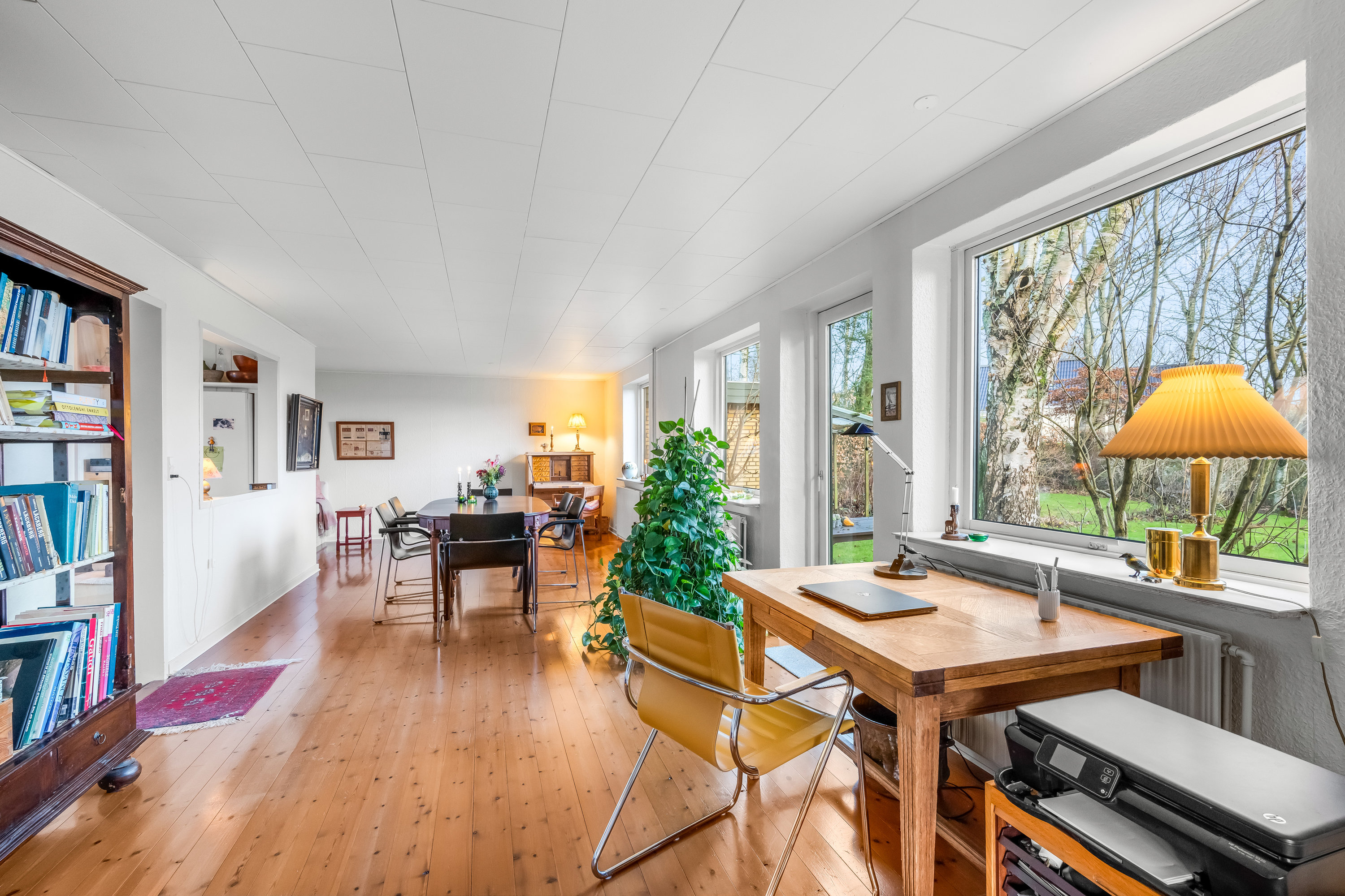 Fremhævet stue billede i fuldskærmstilstand. Billede af Liljealle 13, 6920 Videbæk