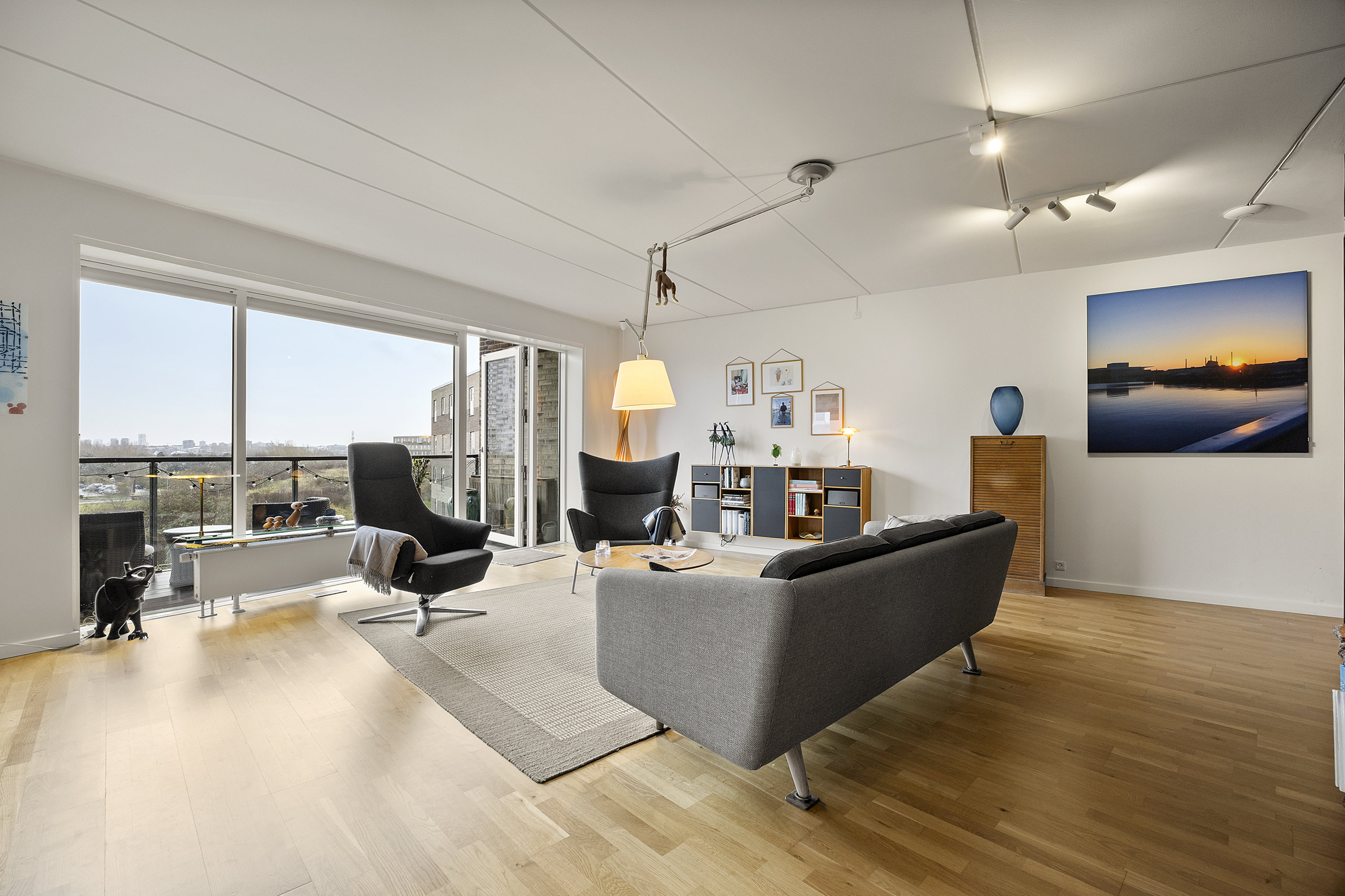 Fremhævet stue billede i fuldskærmstilstand. Billede af Margretheholmsvej 64, 6. tv., 1432 København K