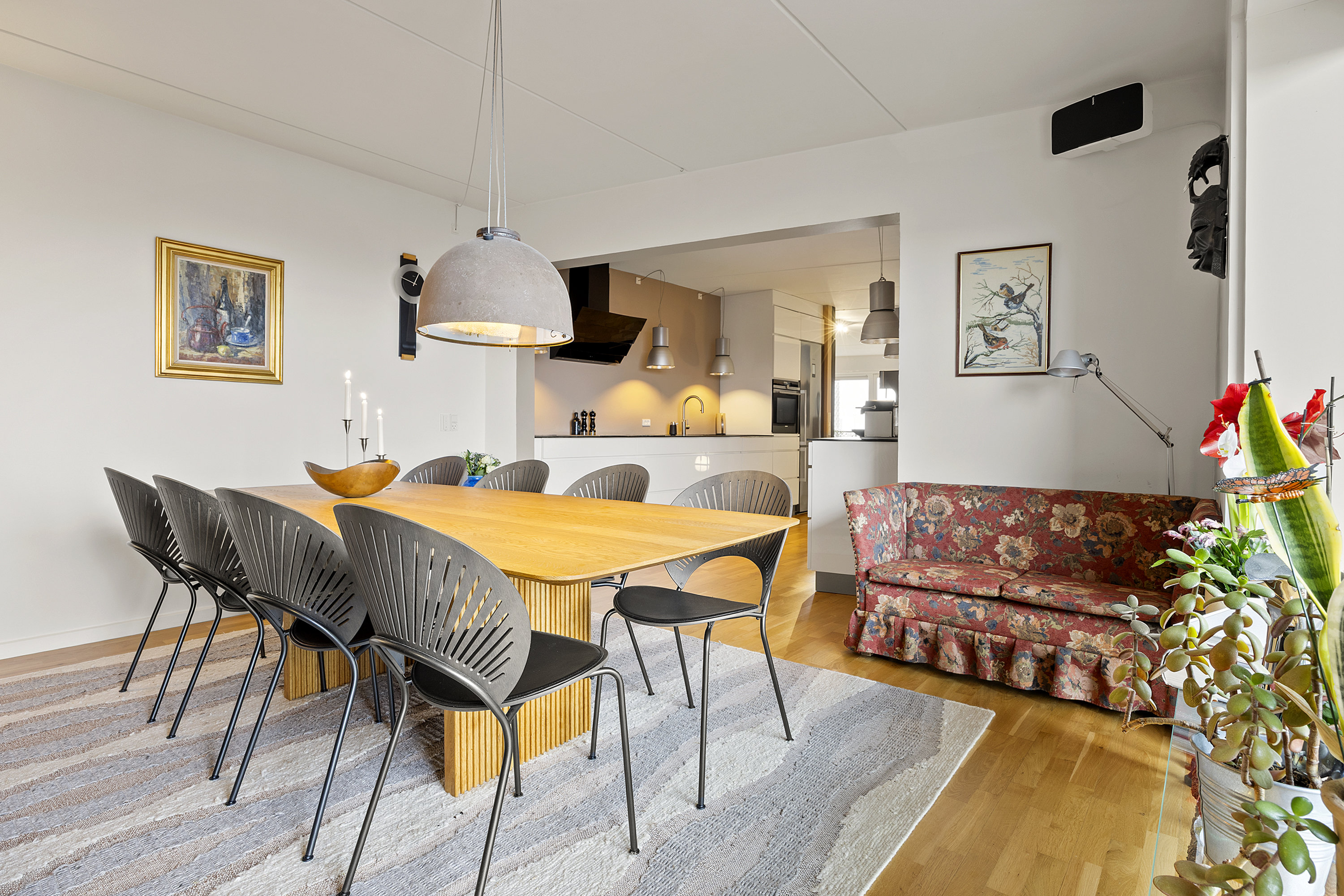 Fremhævet spisestue billede i fuldskærmstilstand. Billede af Margretheholmsvej 64, 6. tv., 1432 København K