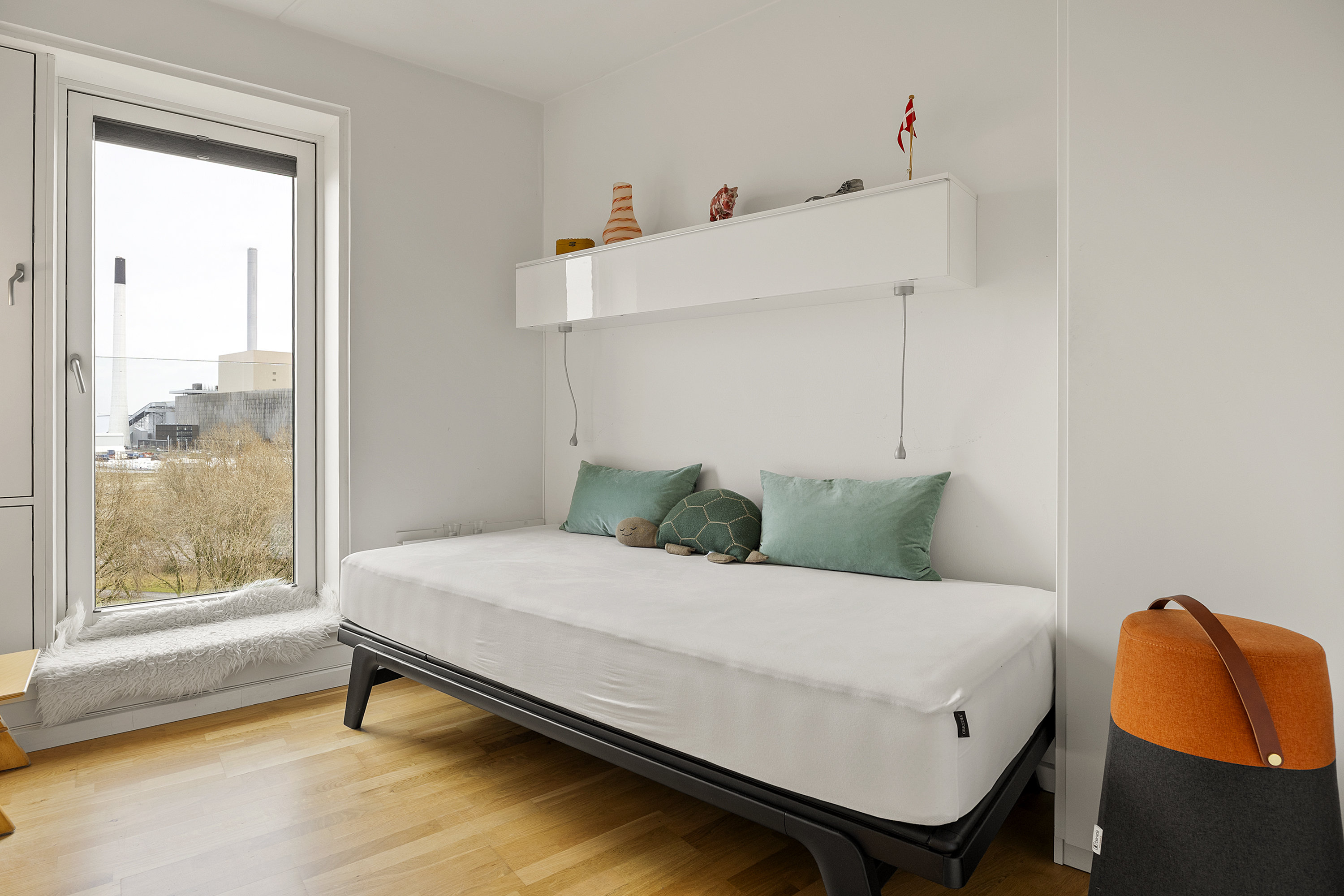 Fremhævet værelse billede i fuldskærmstilstand. Billede af Margretheholmsvej 64, 6. tv., 1432 København K