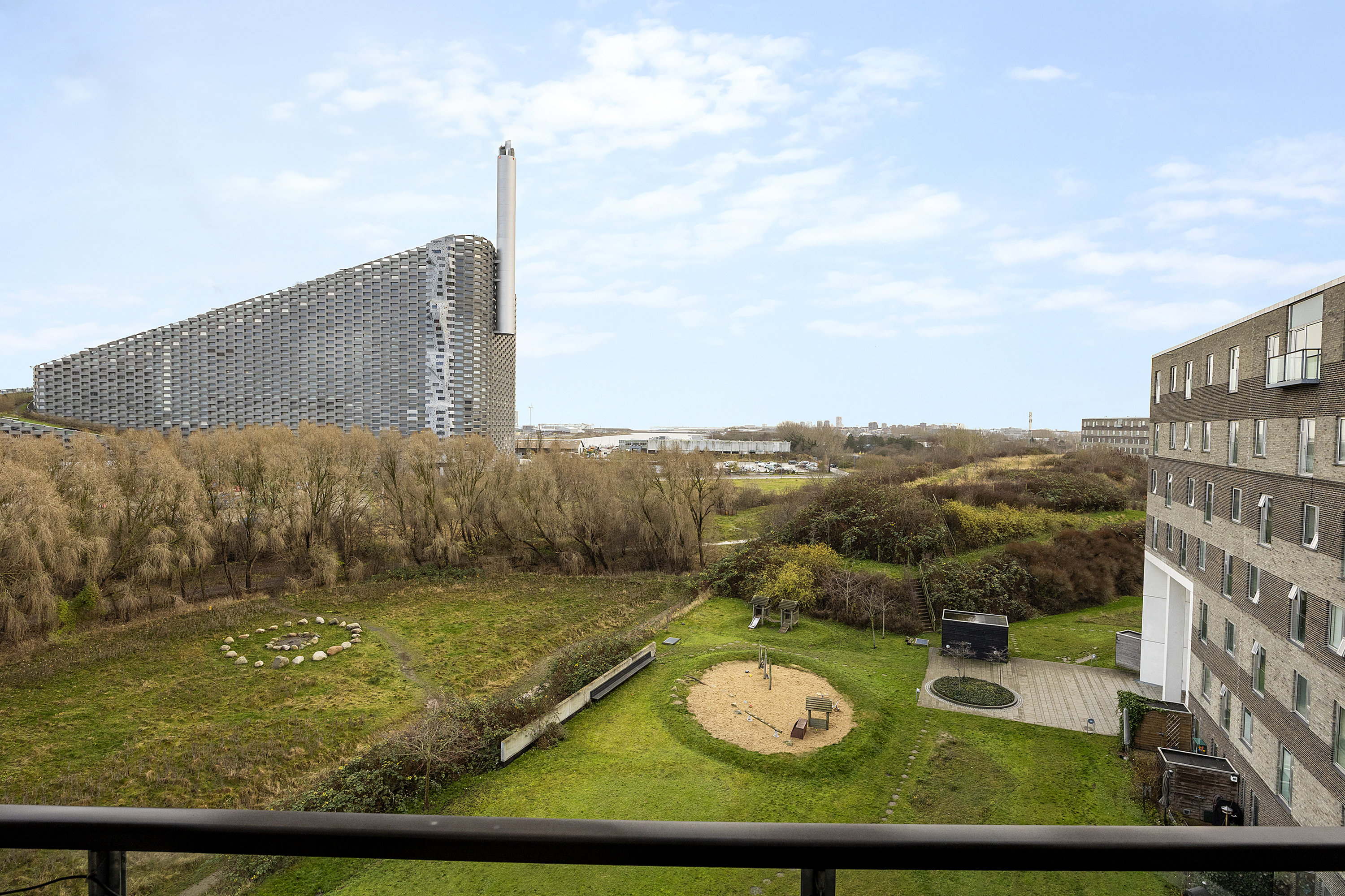 Fremhævet have billede i fuldskærmstilstand. Billede af Margretheholmsvej 64, 6. tv., 1432 København K