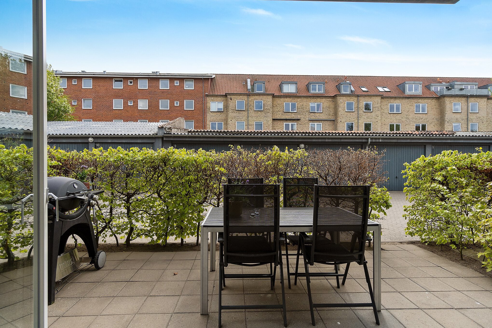 Fremhævet terrasse billede i fuldskærmstilstand. Billede af Engtoftevej 31C, st.., 9000 Aalborg