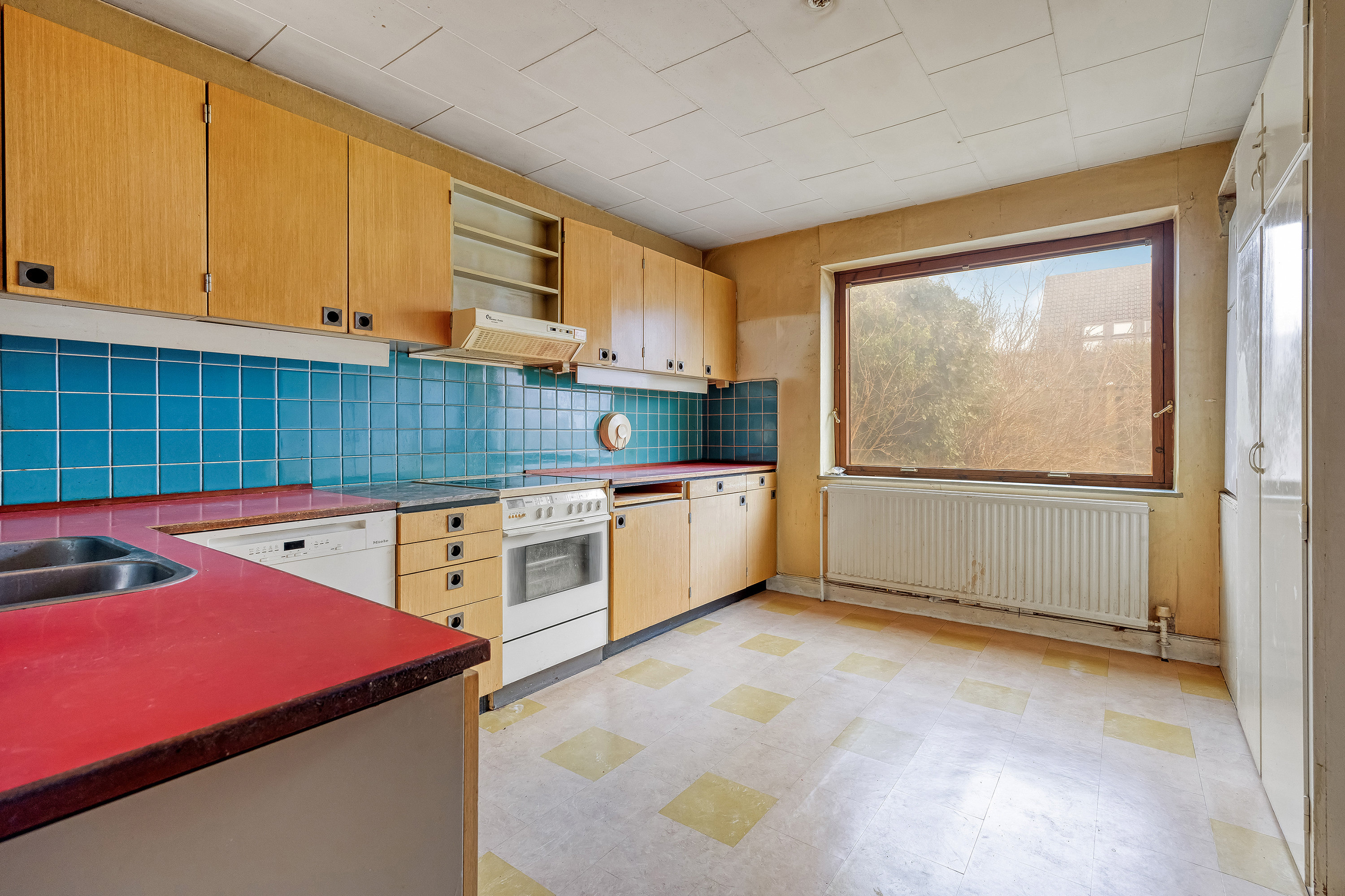 Fremhævet køkken billede i fuldskærmstilstand. Billede af Østre Alle 1B, 3250 Gilleleje