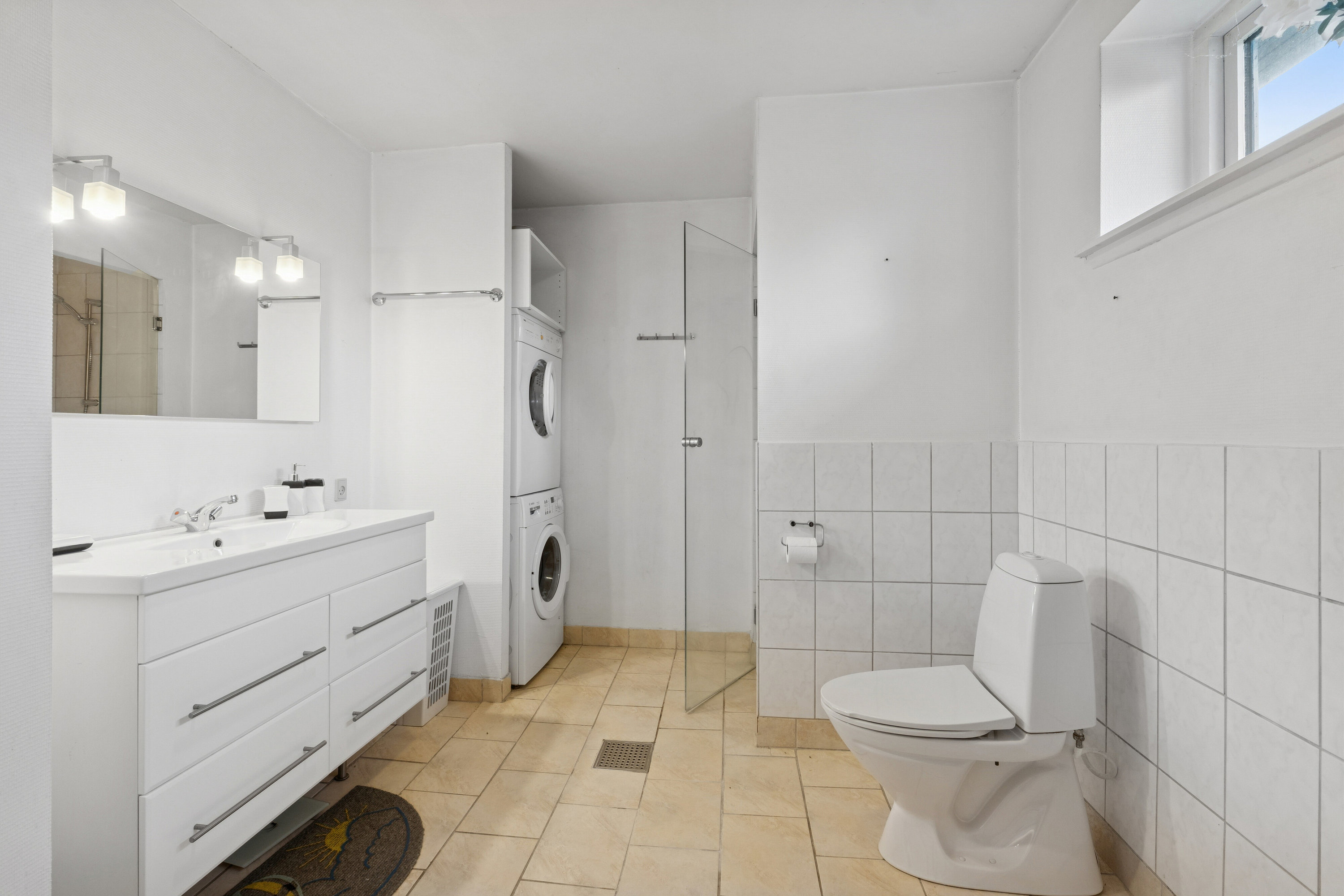 Fremhævet badeværelse billede i fuldskærmstilstand. Billede af Melonvej 3, 4760 Vordingborg