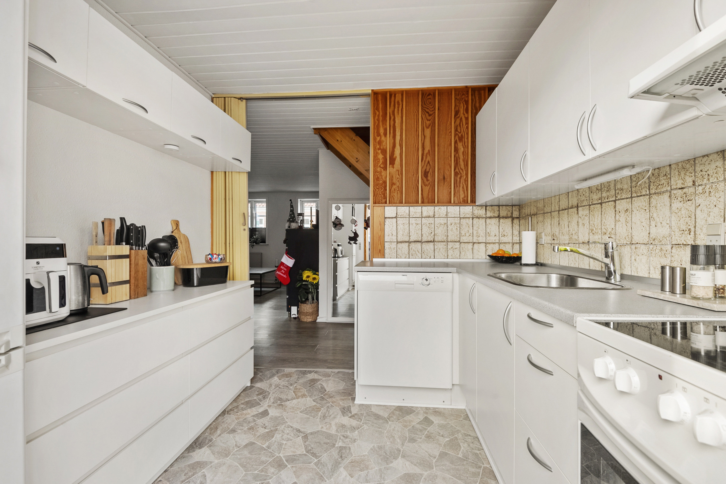 Fremhævet køkken billede i fuldskærmstilstand. Billede af Nørrevold 50, 6800 Varde