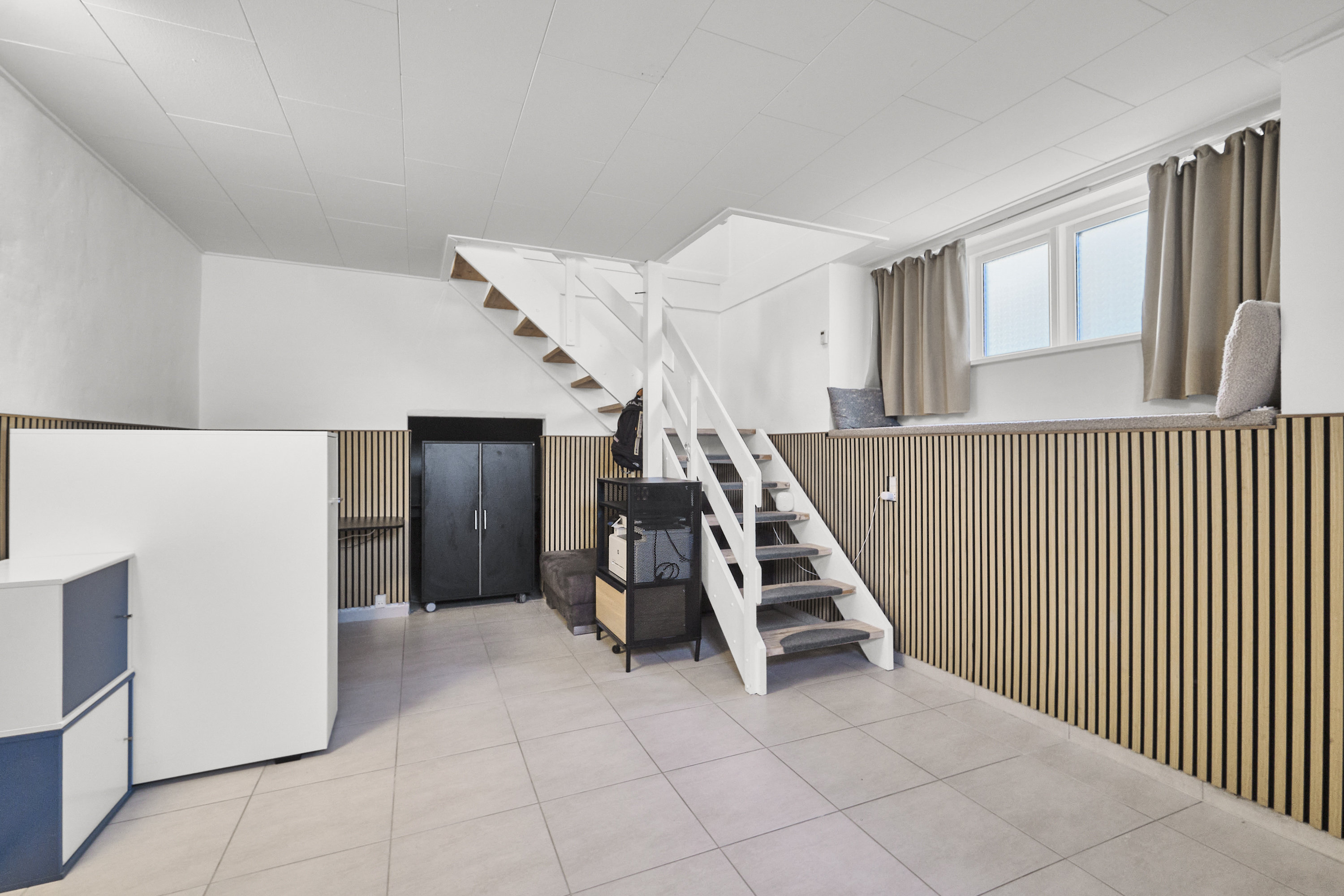 Fremhævet disponibelt rum billede i fuldskærmstilstand. Billede af Carl Bertelsens Gade 1, st.. tv., 8000 Aarhus C