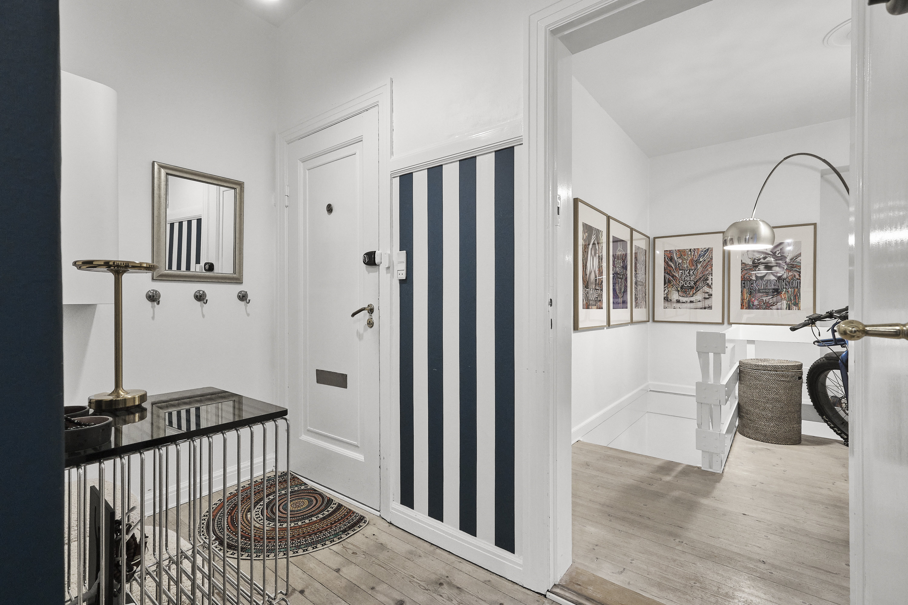 Fremhævet entré billede i fuldskærmstilstand. Billede af Carl Bertelsens Gade 1, st.. tv., 8000 Aarhus C