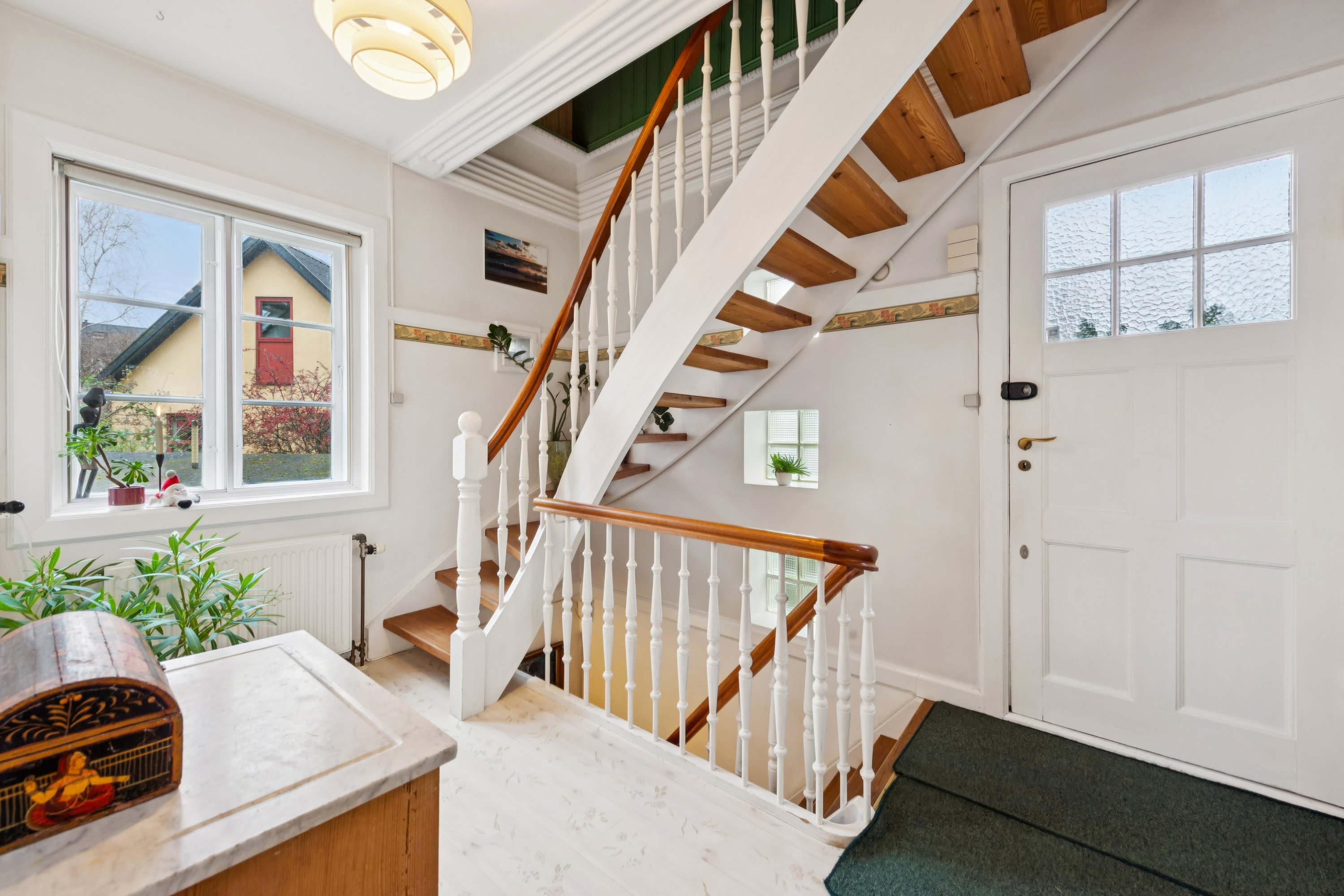 Fremhævet gang billede i fuldskærmstilstand. Billede af Tersløsevej 38, 2700 Brønshøj