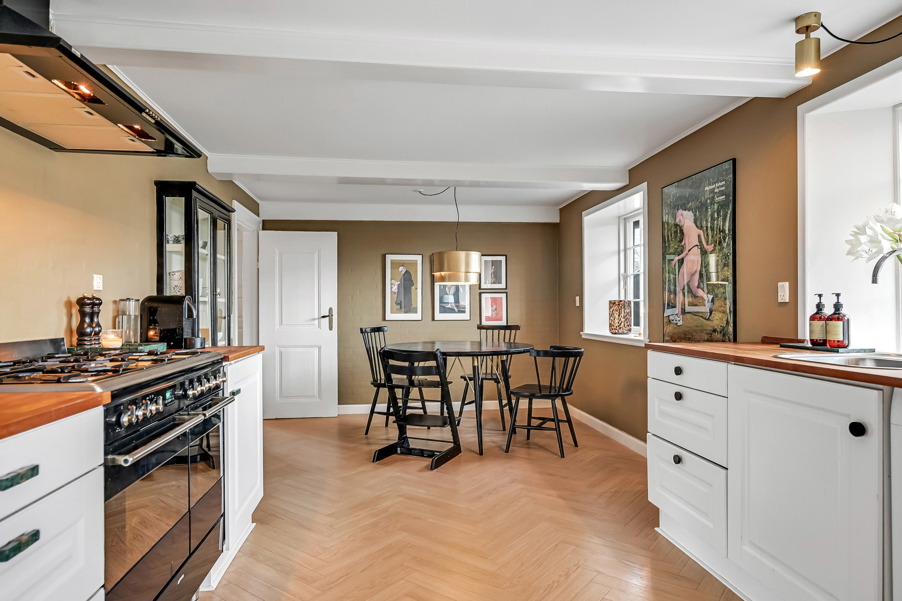 Fremhævet køkken billede i fuldskærmstilstand. Billede af Nordre Engvej 2, Nordby, 6720 Fanø