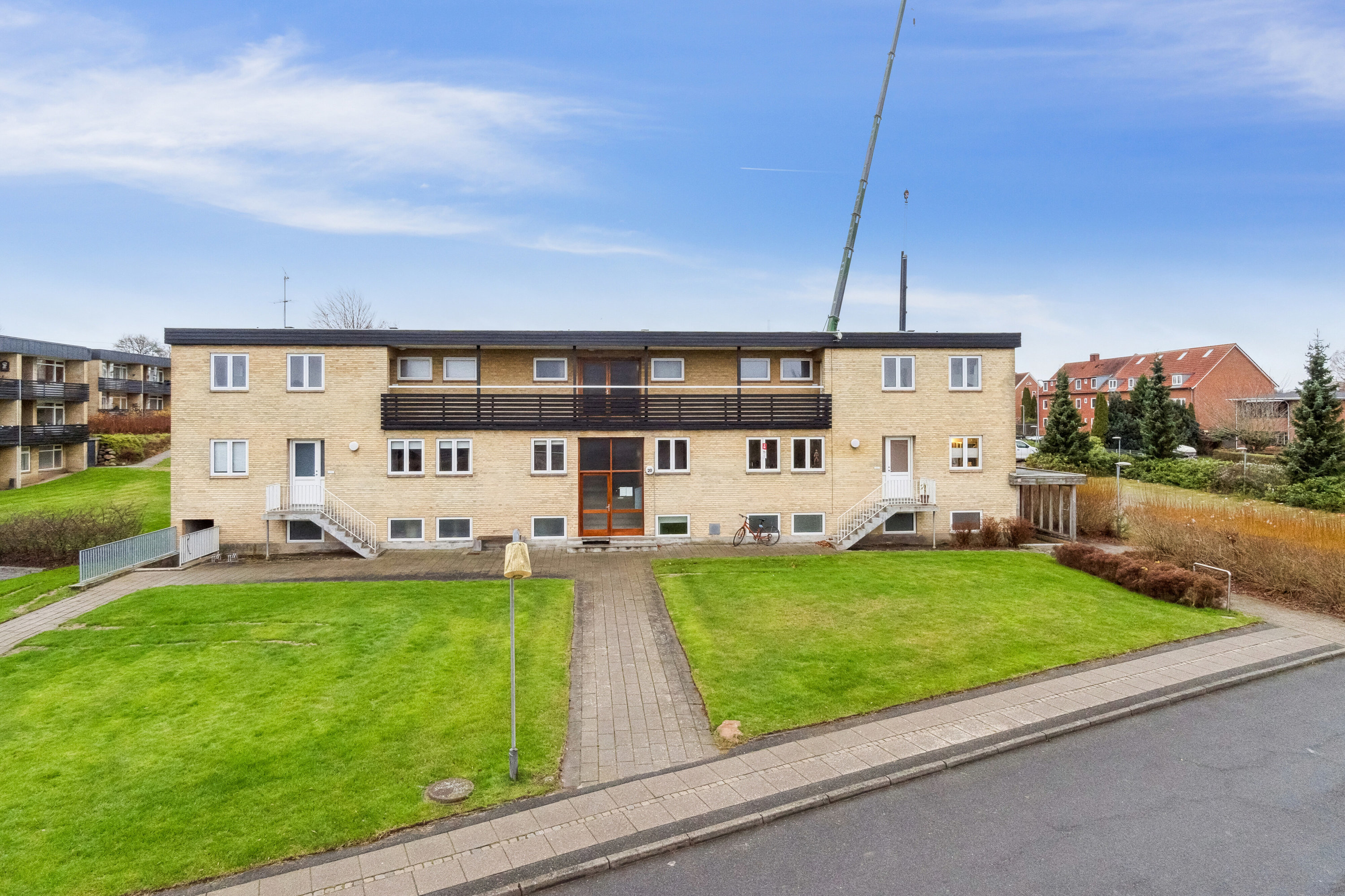 Fremhævet hovedejendom billede i fuldskærmstilstand. Billede af Kongsgårdsvej 20, st.. 4., 8260 Viby J