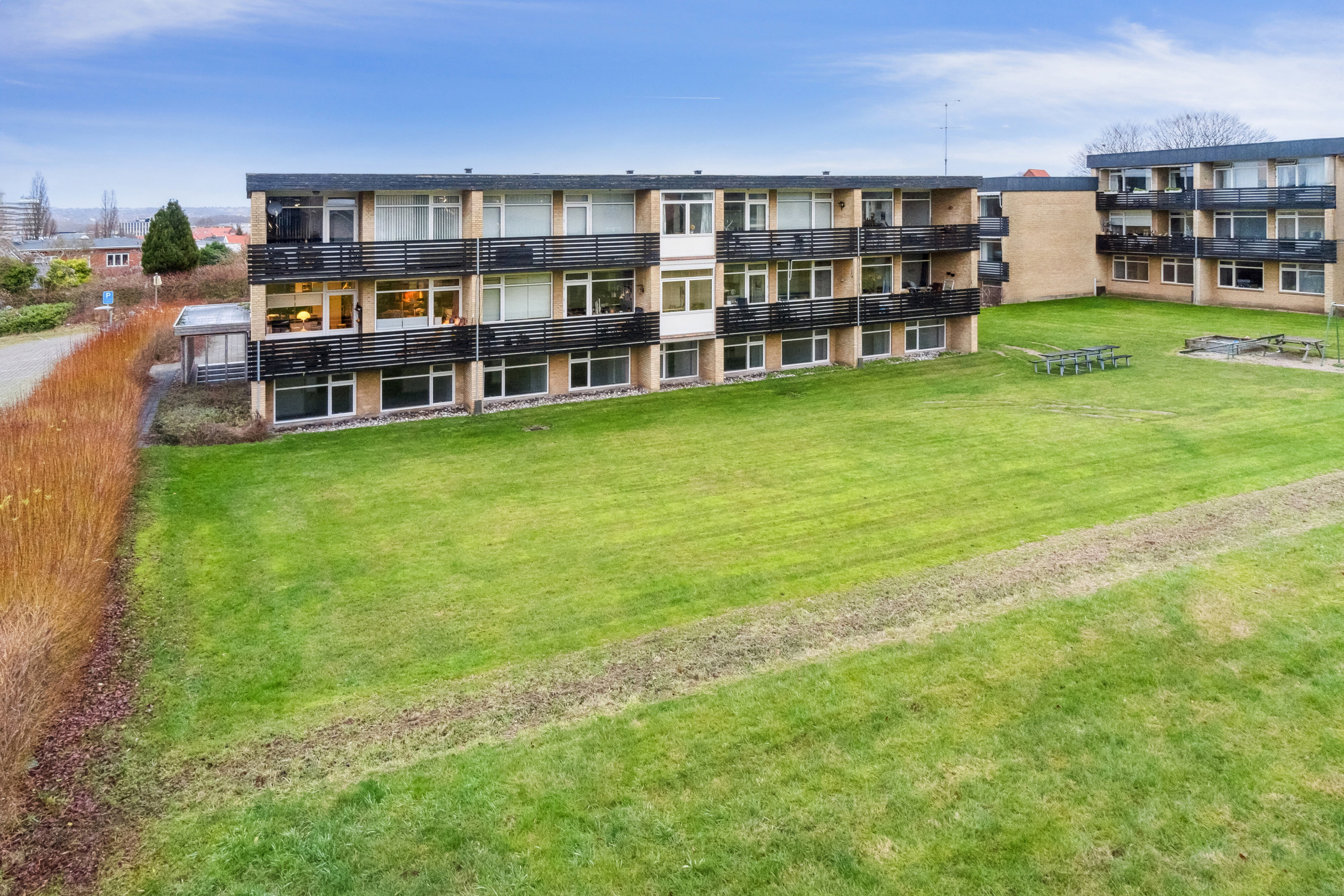 Fremhævet hovedejendom billede i fuldskærmstilstand. Billede af Kongsgårdsvej 20, st.. 4., 8260 Viby J