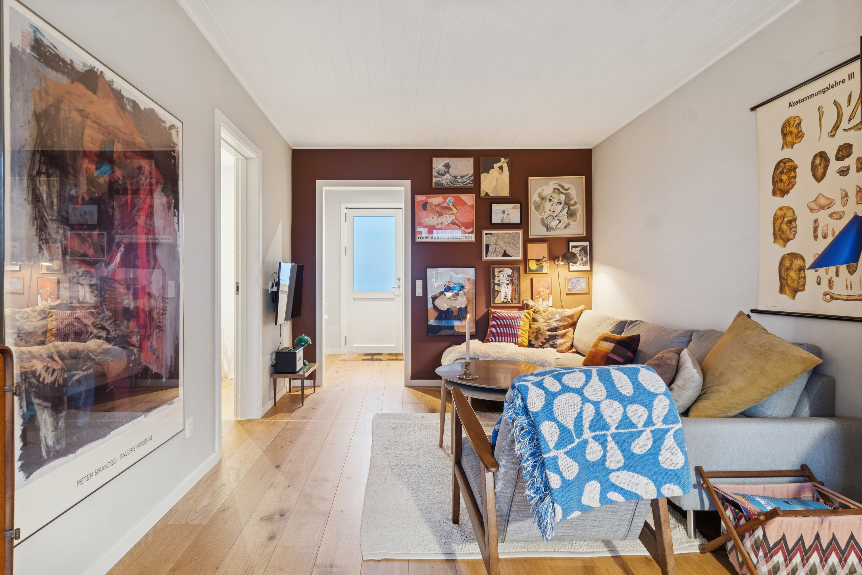 Fremhævet stue billede i fuldskærmstilstand. Billede af Kongsgårdsvej 20, st.. 4., 8260 Viby J