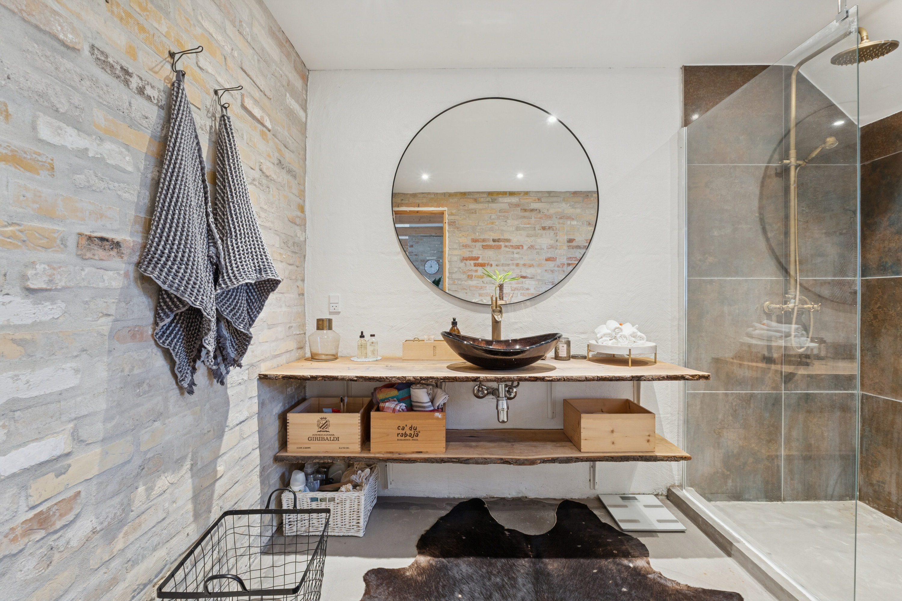 Miniaturebillede 2: badeværelse. Billede af Labirksgyden 75, Birkum, 5220 Odense SØ