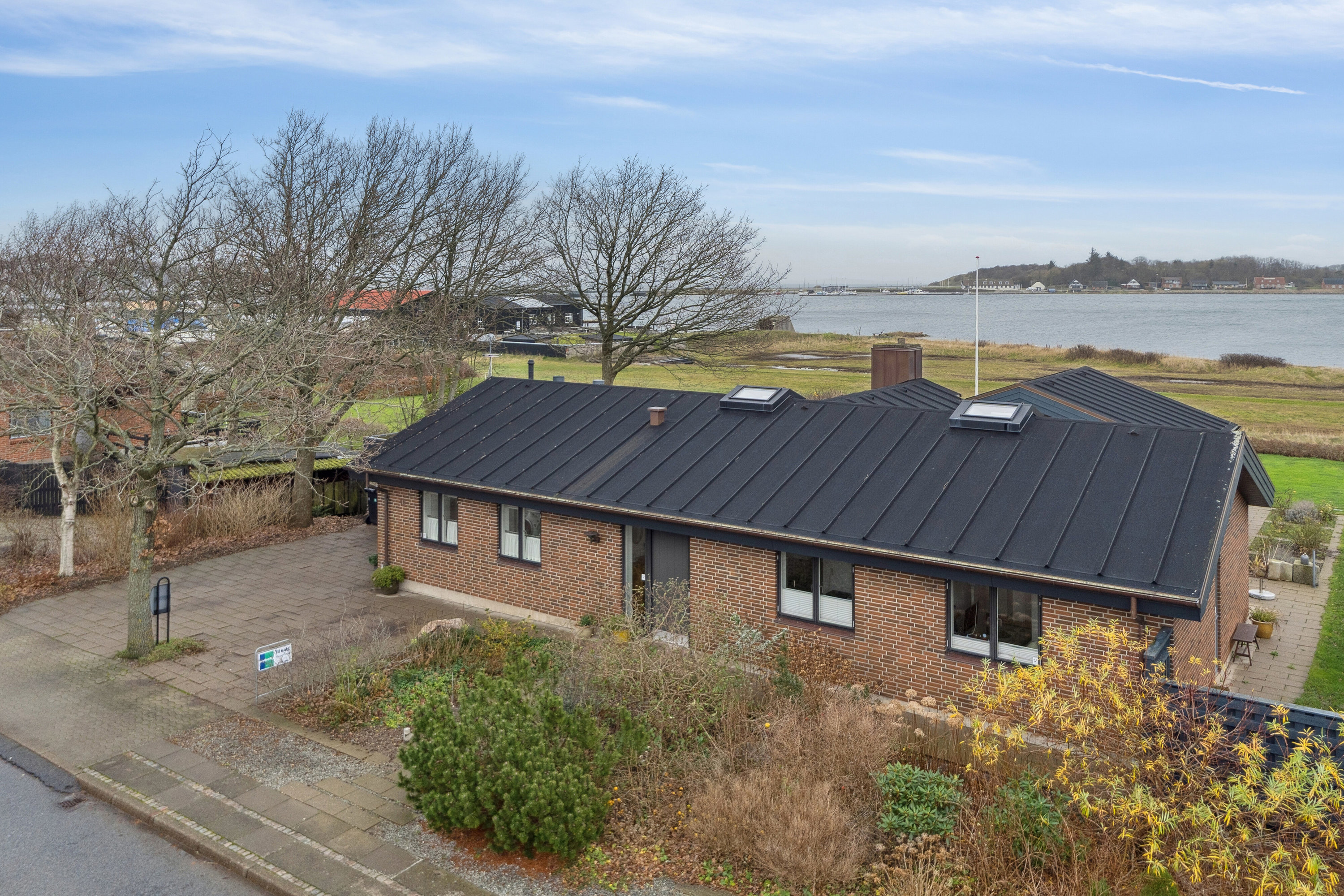 Fremhævet set fra vejen billede i fuldskærmstilstand. Billede af Skyumvej 13, Vilsund, 7700 Thisted