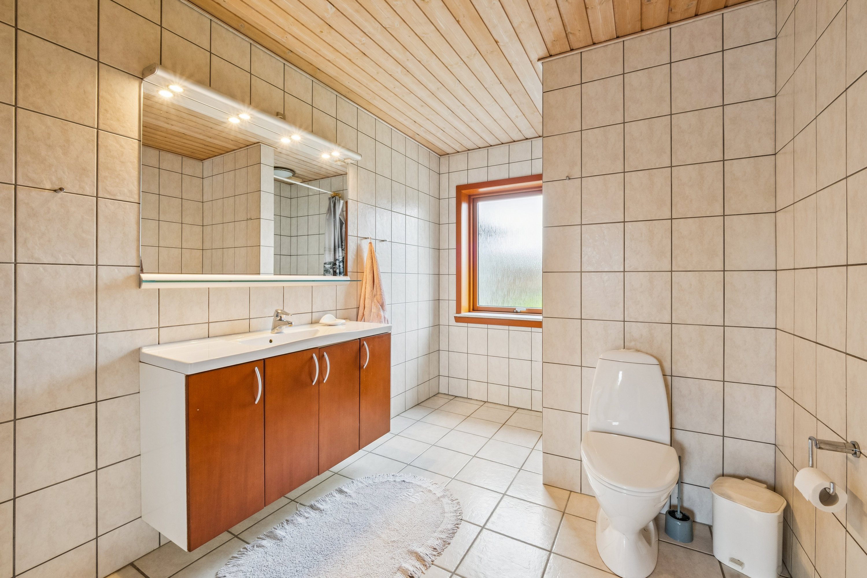 Fremhævet badeværelse billede i fuldskærmstilstand. Billede af Strandgaden 13, Alsted, 7900 Nykøbing M