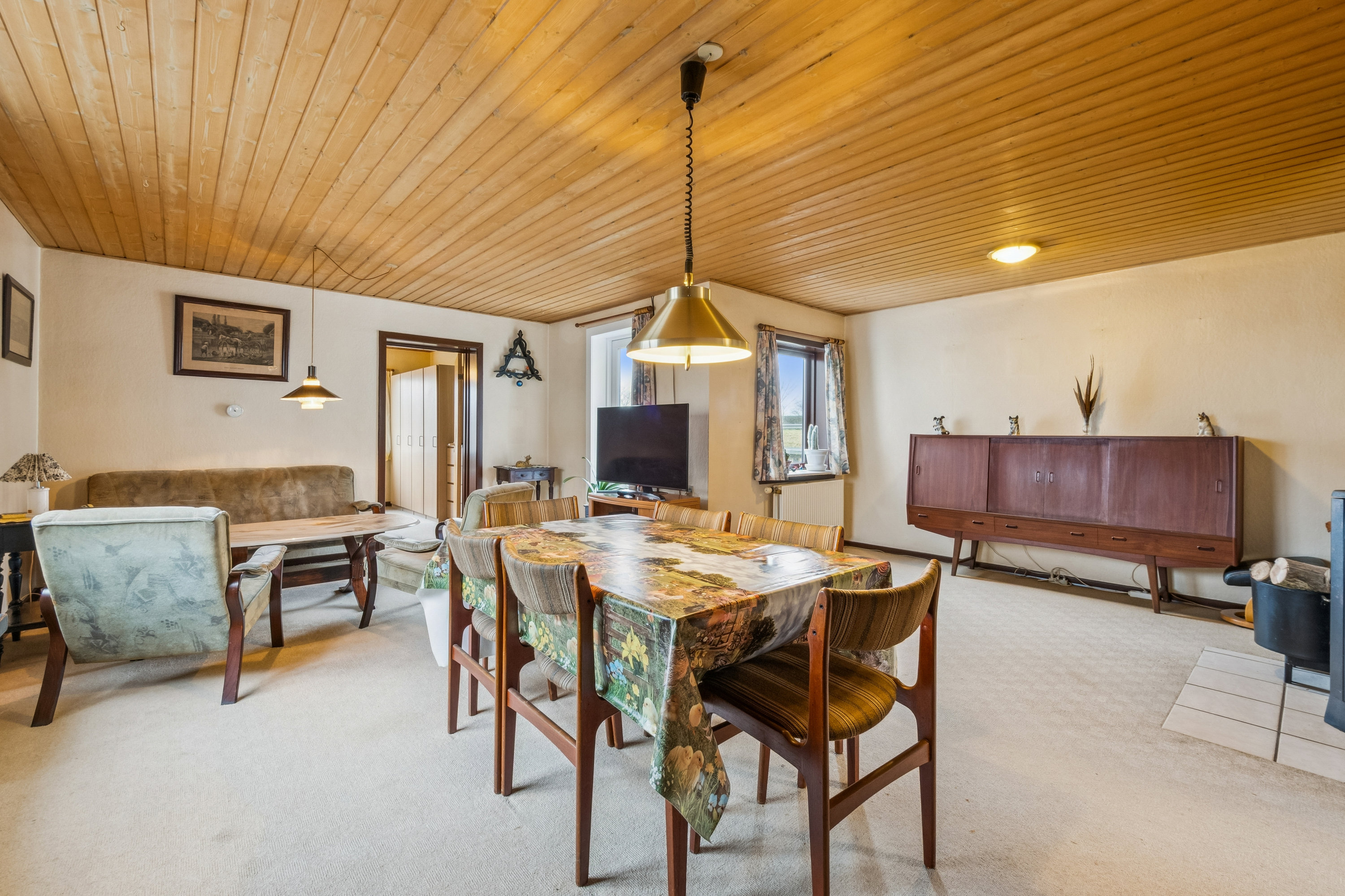 Fremhævet stue billede i fuldskærmstilstand. Billede af Strandgaden 13, Alsted, 7900 Nykøbing M