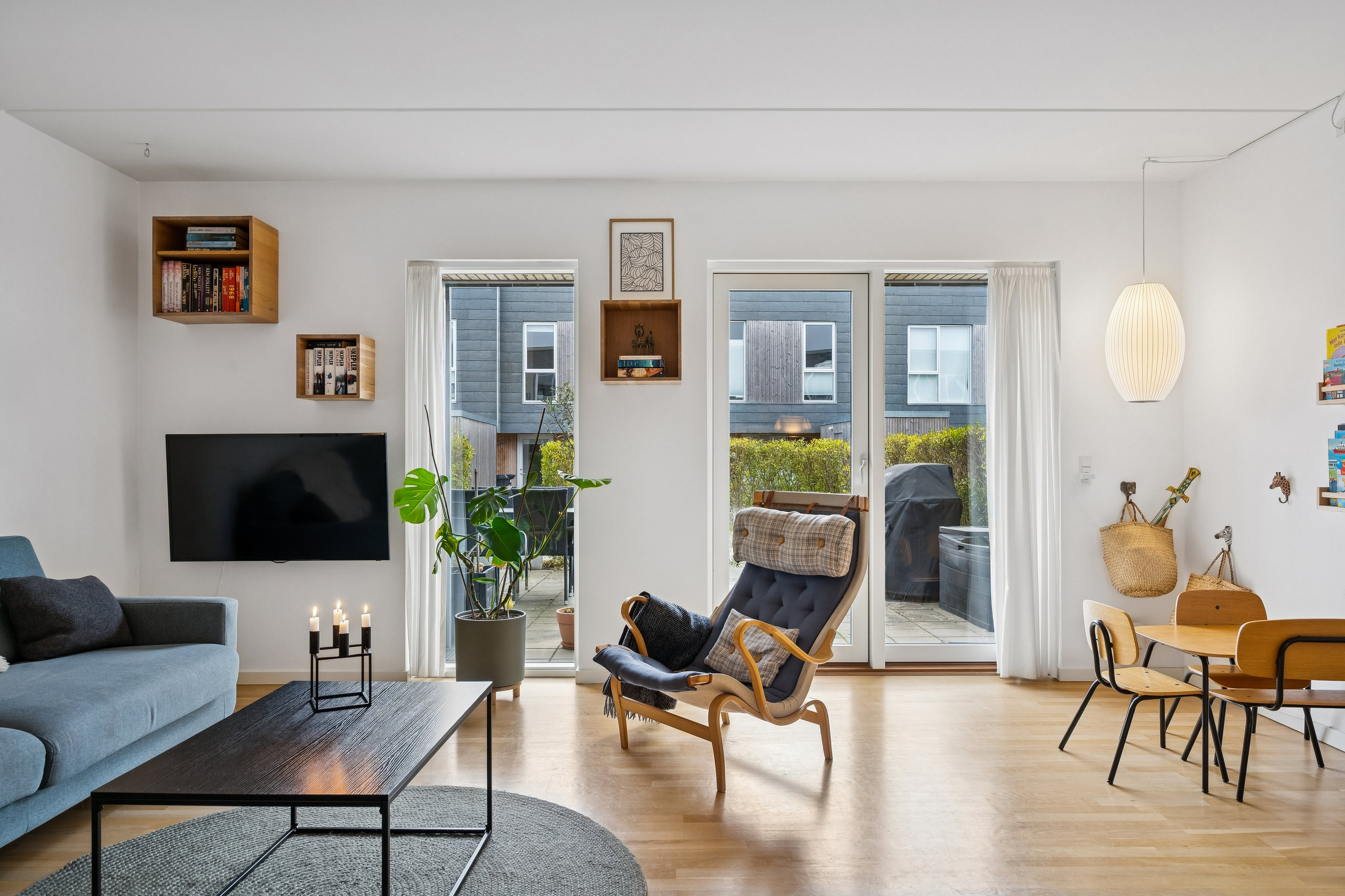 Fremhævet stue billede i fuldskærmstilstand. Billede af Egå Engvej 88, 8250 Egå