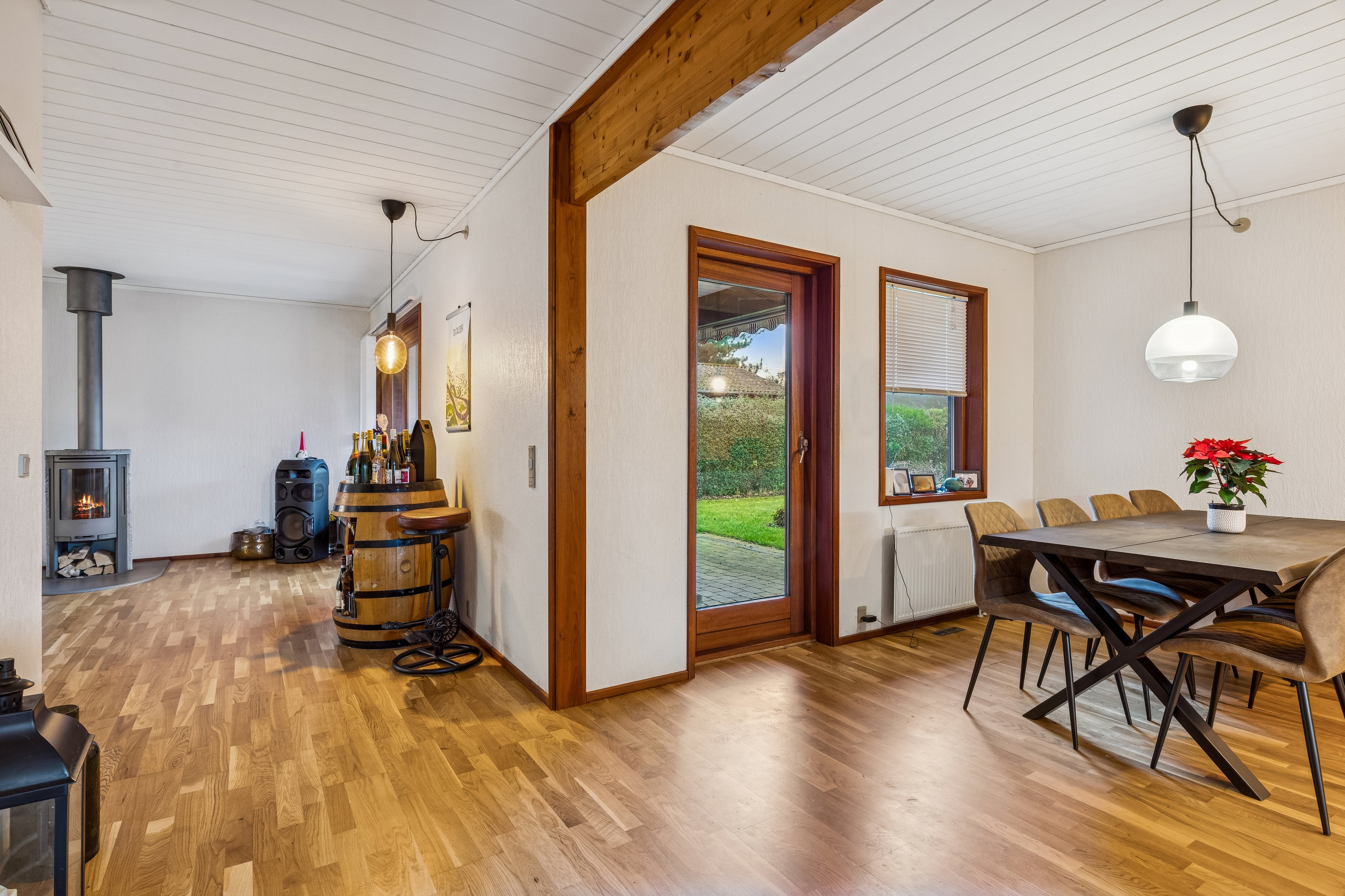 Fremhævet stue billede i fuldskærmstilstand. Billede af Akacievej 26, Fløng, 2640 Hedehusene