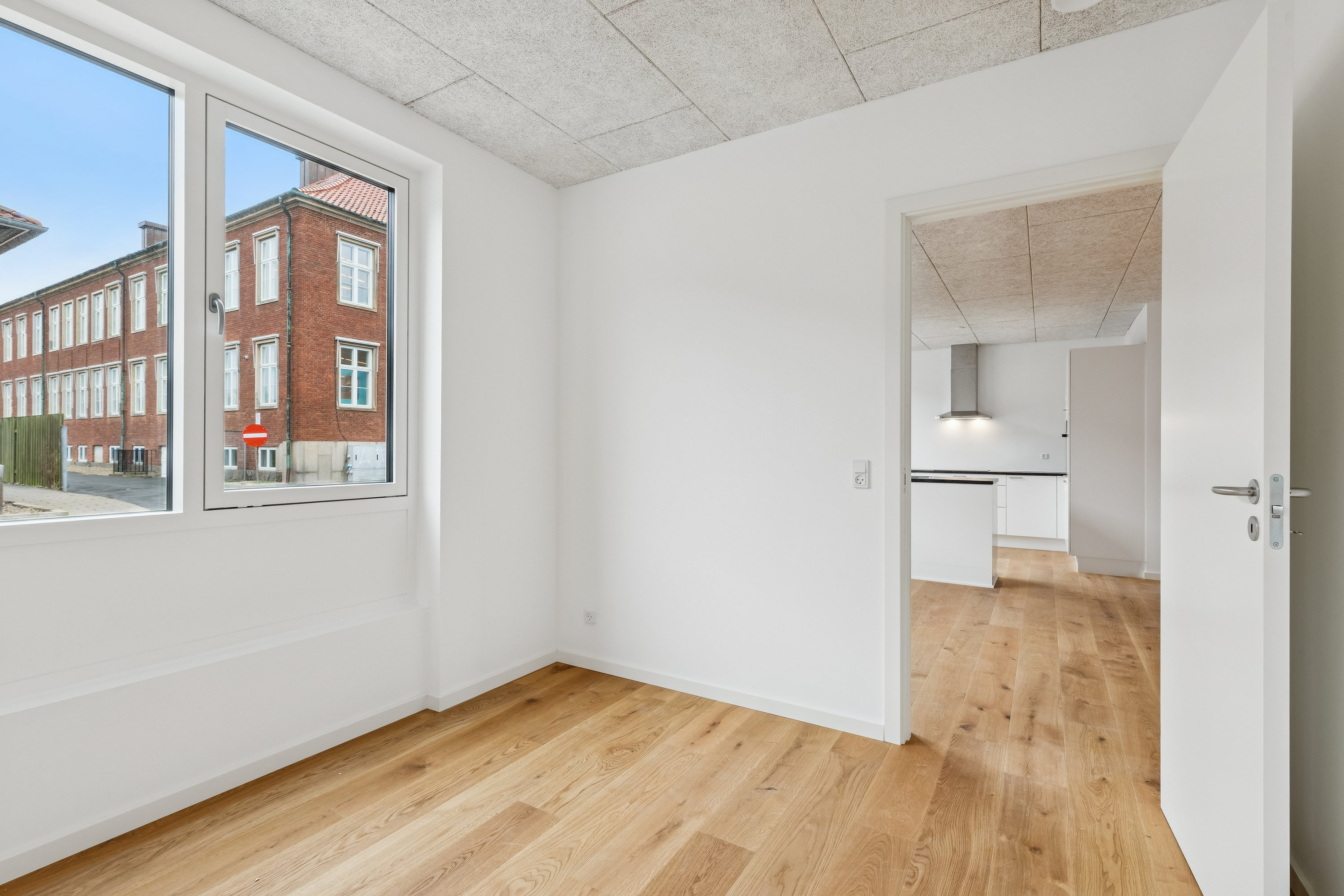 Fremhævet værelse billede i fuldskærmstilstand. Billede af Gasværksvej 1A, st.. tv.., 2630 Taastrup