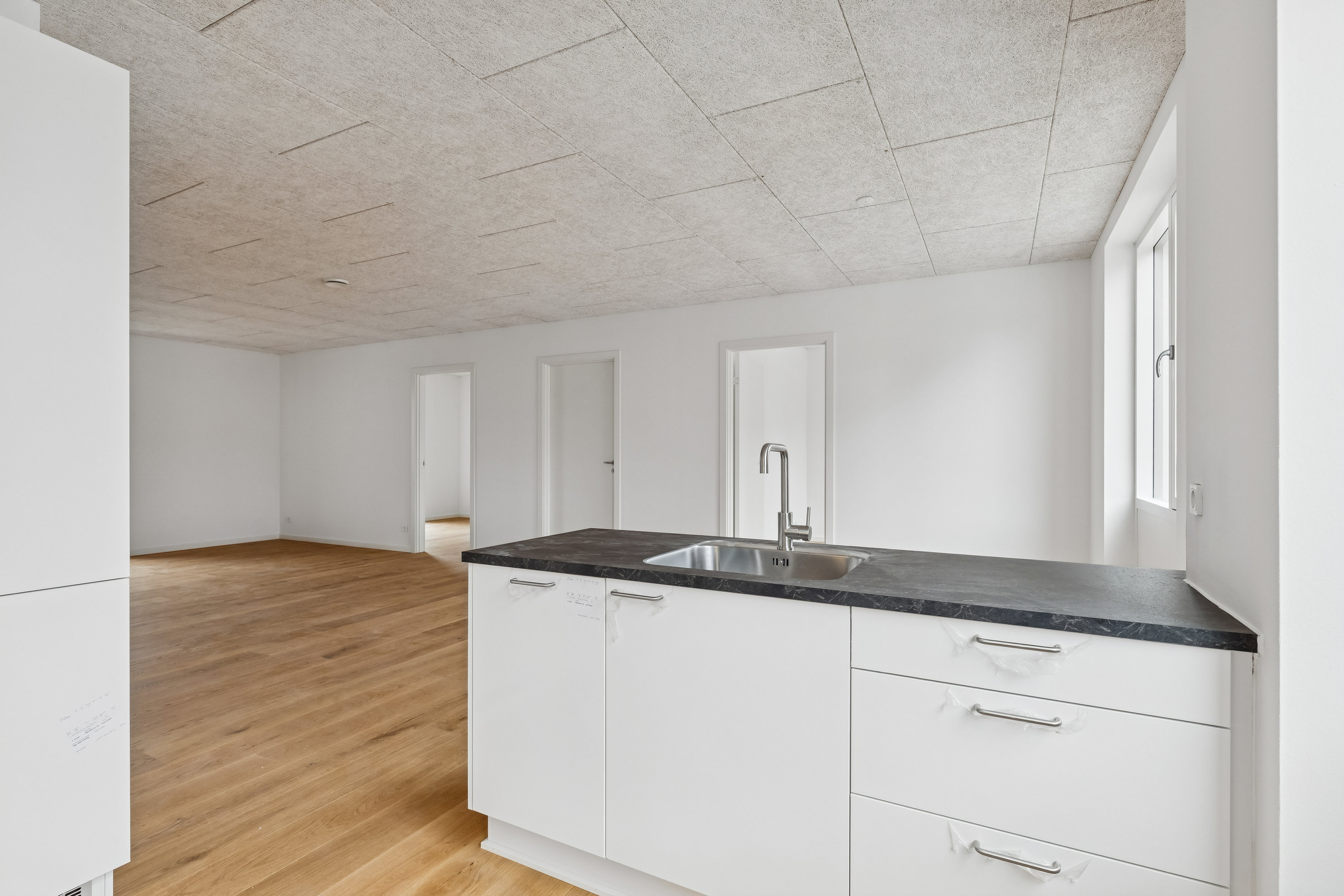 Fremhævet køkken billede i fuldskærmstilstand. Billede af Gasværksvej 1A, st.. tv.., 2630 Taastrup