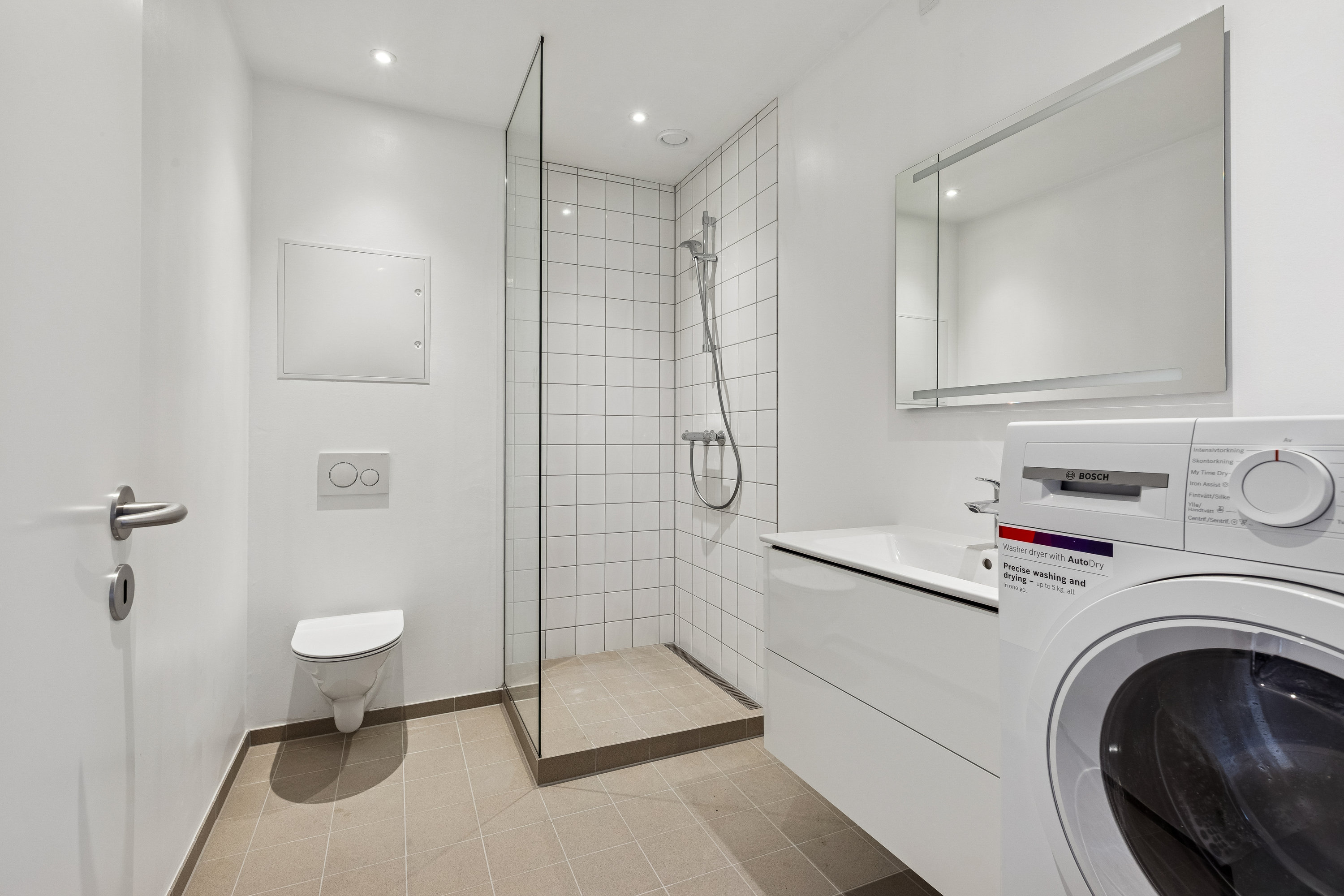 Fremhævet badeværelse billede i fuldskærmstilstand. Billede af Gasværksvej 1A, st.. tv.., 2630 Taastrup