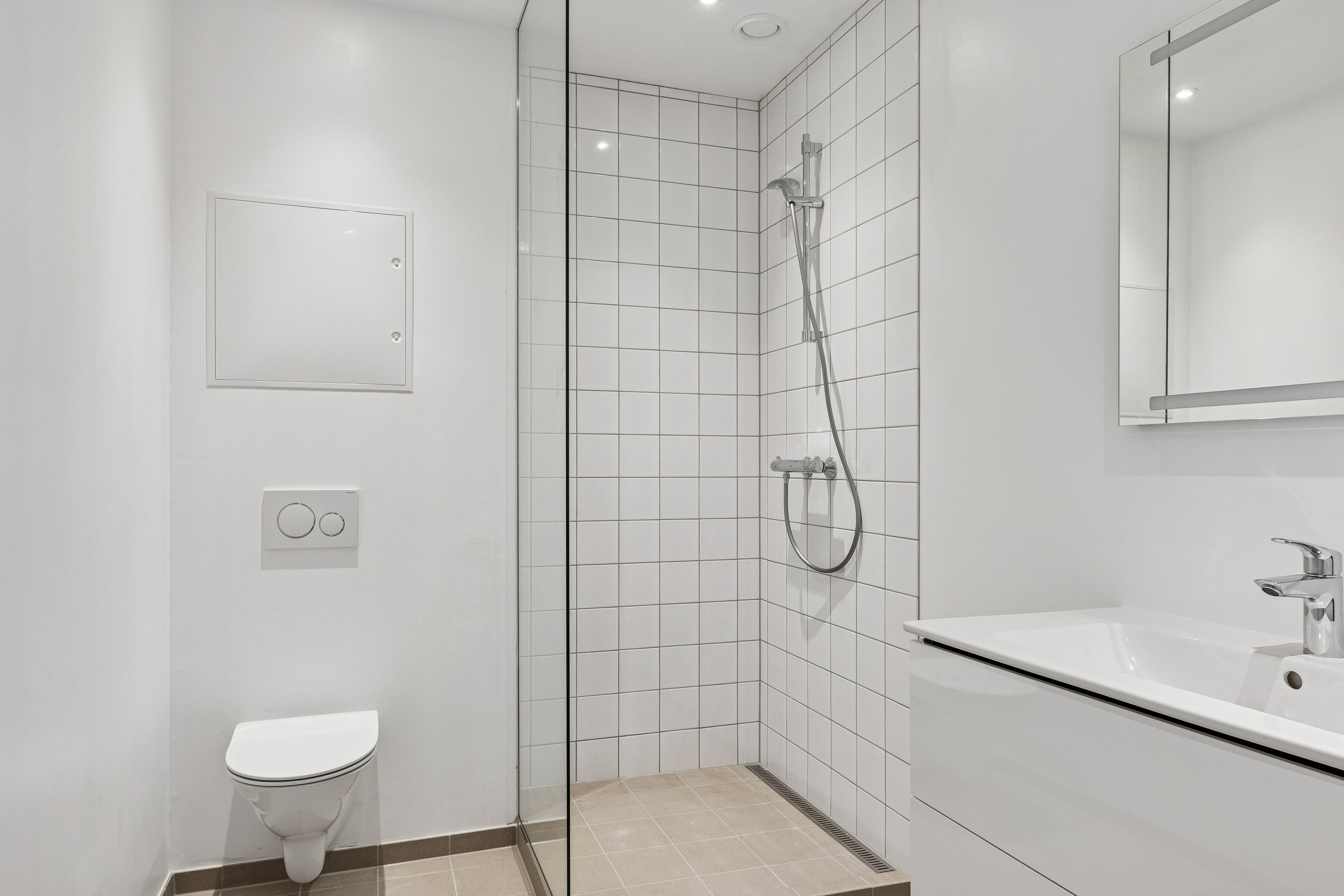 Fremhævet badeværelse billede i fuldskærmstilstand. Billede af Gasværksvej 1A, st.. tv.., 2630 Taastrup