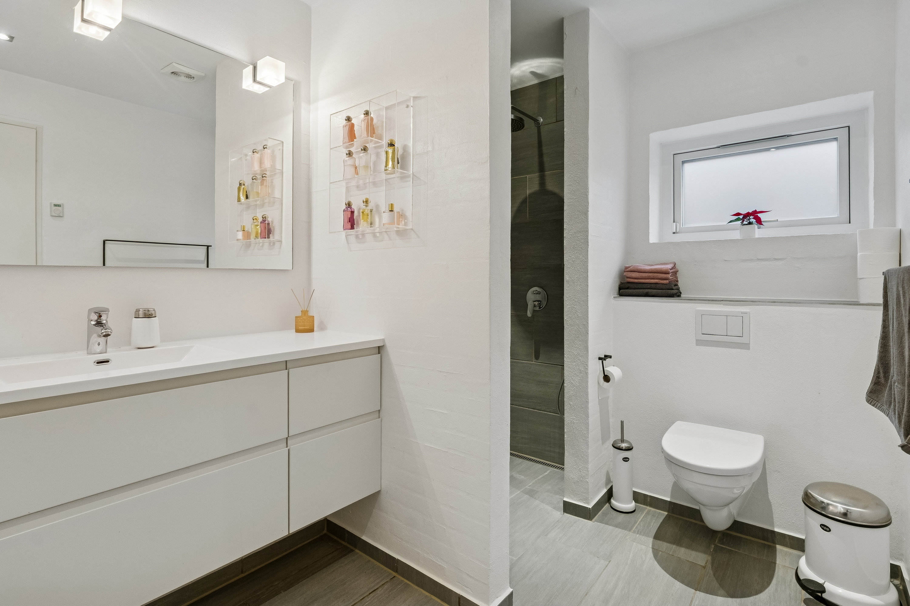 Fremhævet badeværelse billede i fuldskærmstilstand. Billede af Kong Sigfreds Vej 22, 8920 Randers NV