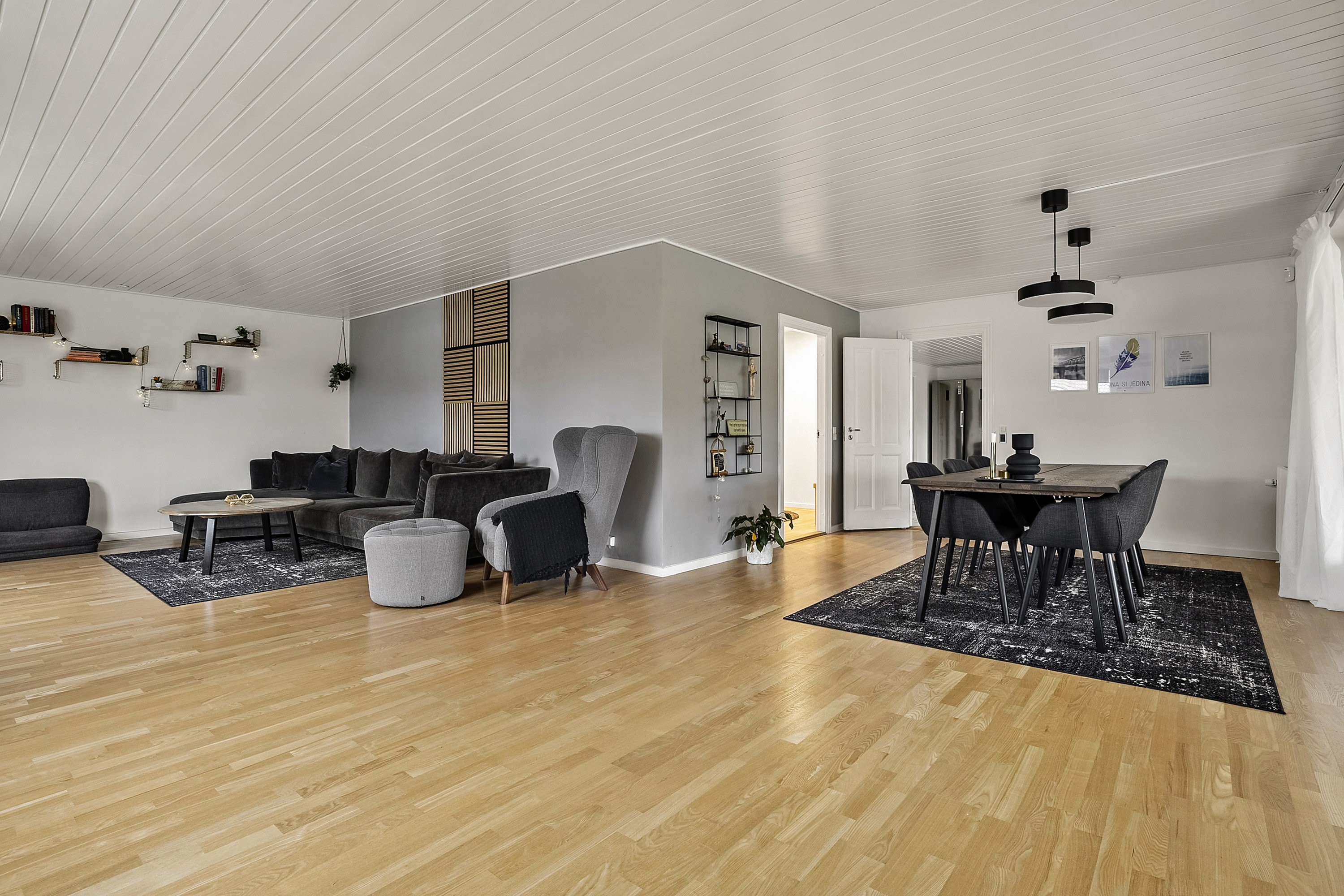 Miniaturebillede 2: stue. Billede af Rosenvej 2, 4241 Vemmelev