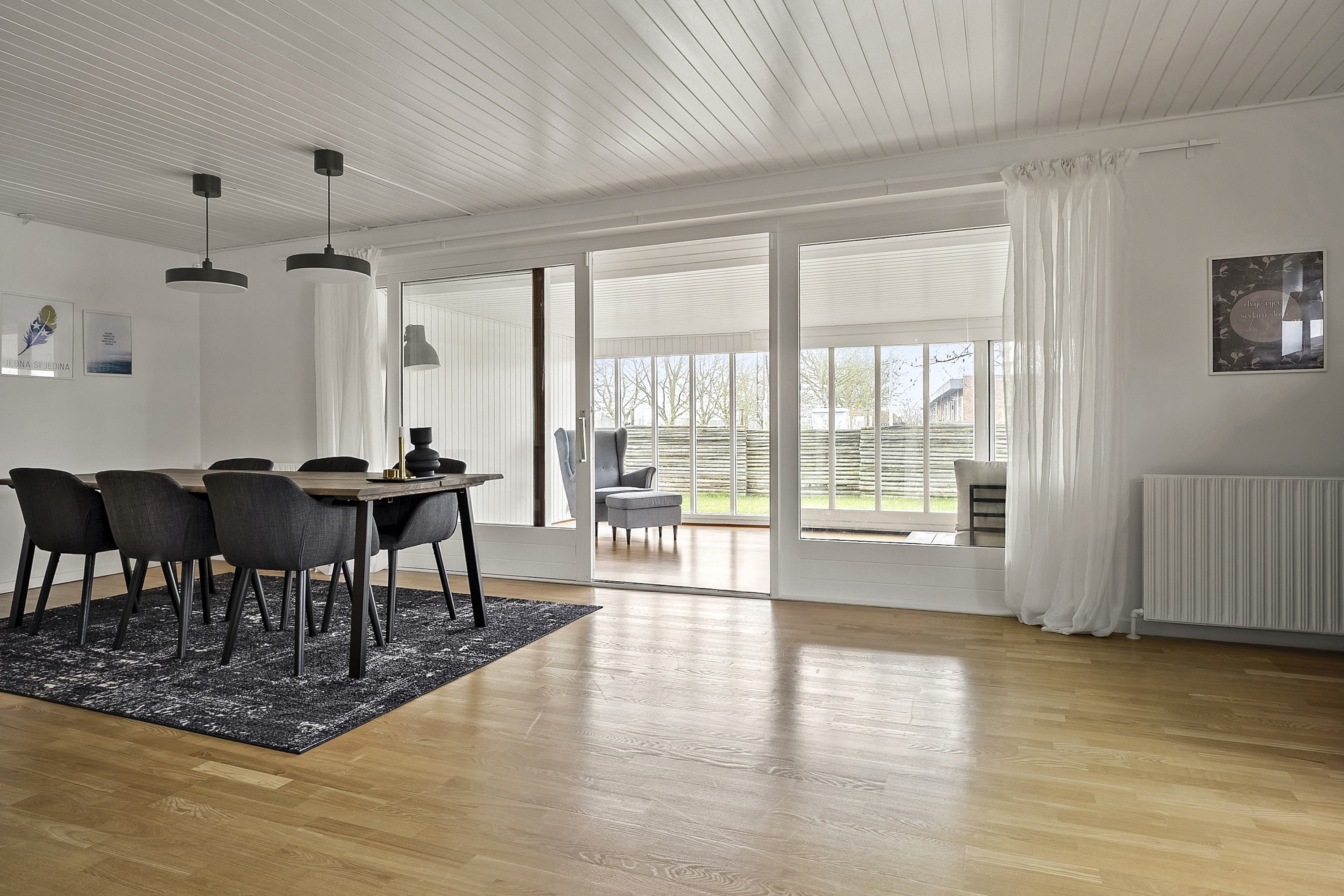 Fremhævet stue billede i fuldskærmstilstand. Billede af Rosenvej 2, 4241 Vemmelev