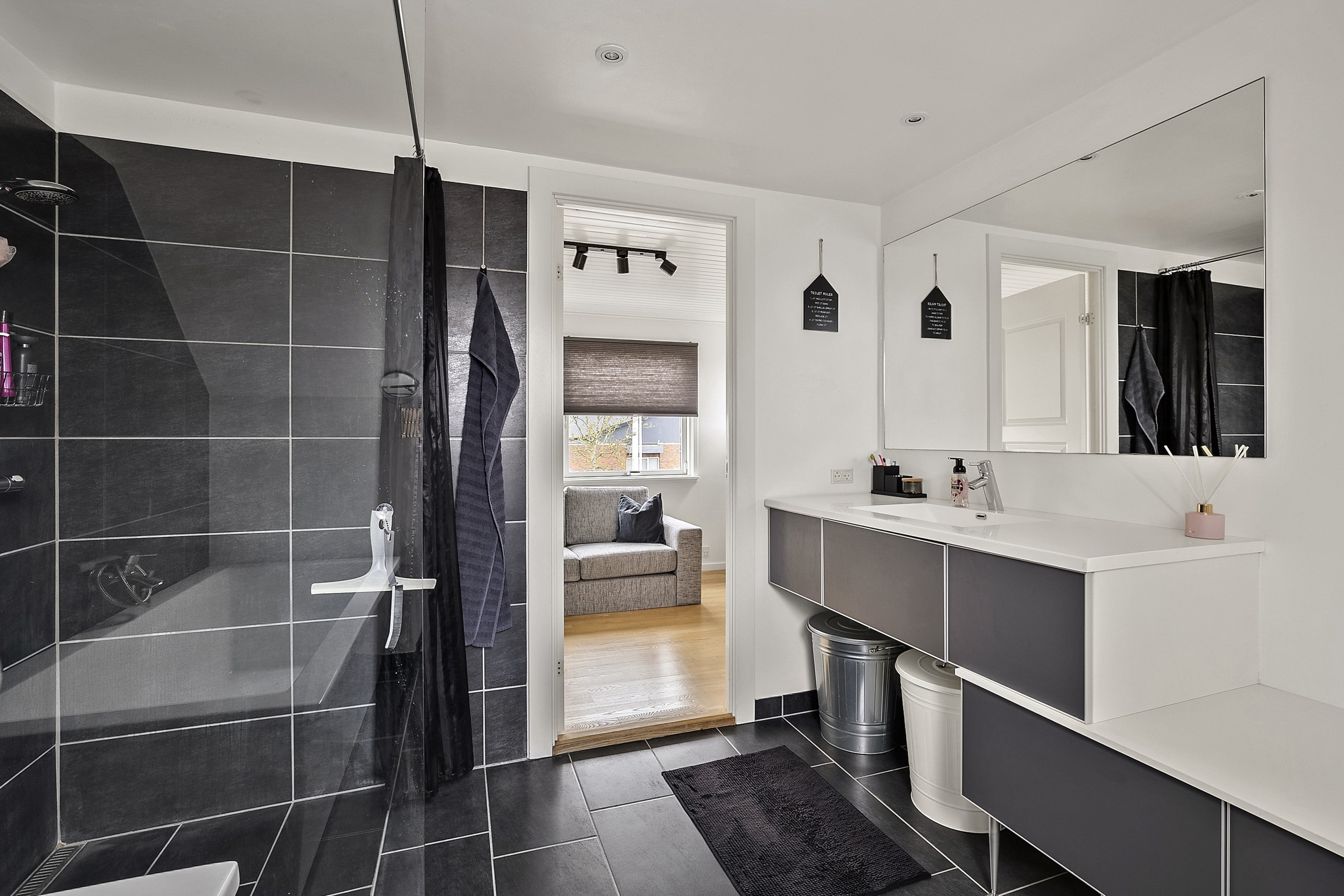 Fremhævet badeværelse billede i fuldskærmstilstand. Billede af Rosenvej 2, 4241 Vemmelev