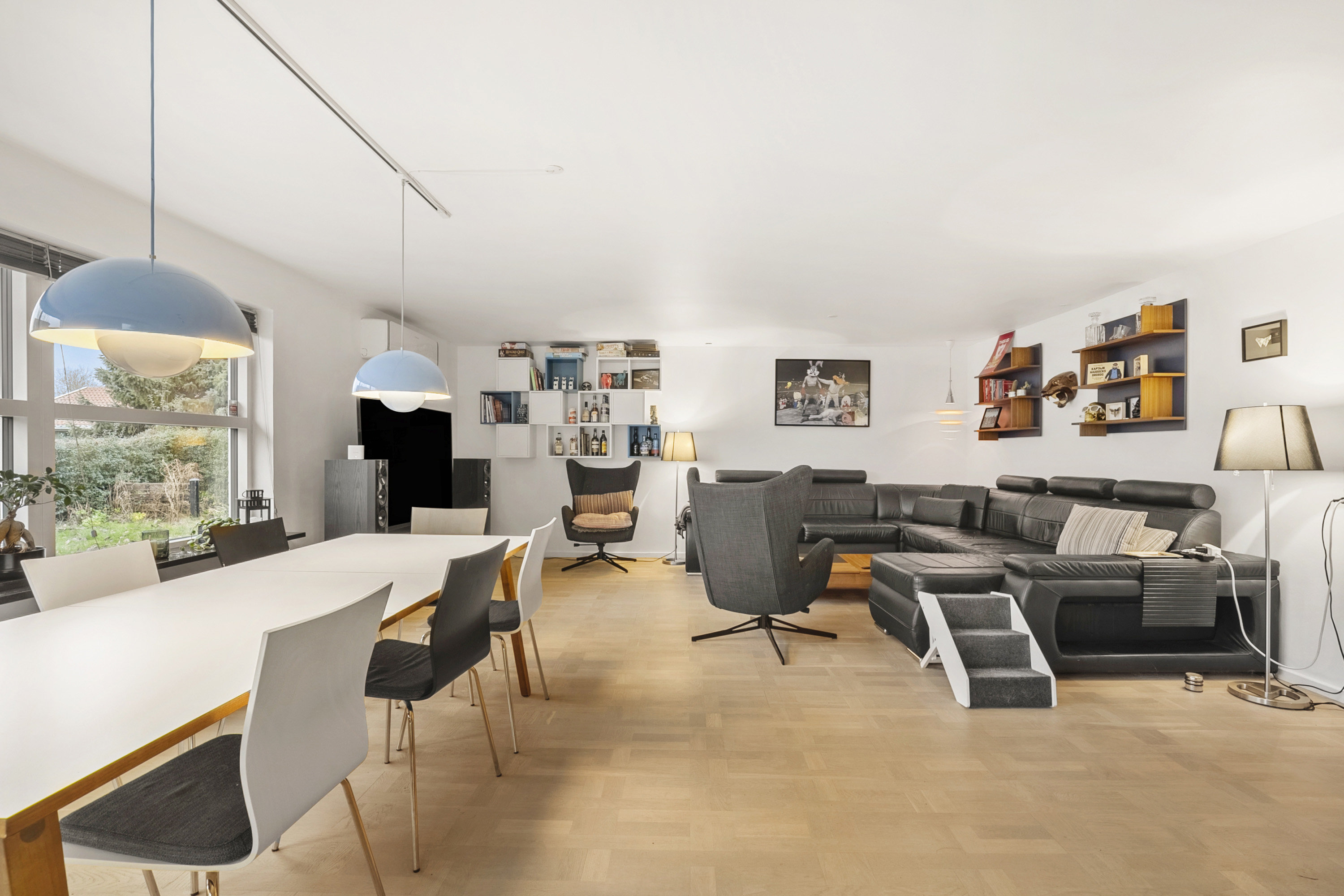 Fremhævet spisekøkken billede i fuldskærmstilstand. Billede af Lyngmosevænget 10, 5000 Odense C