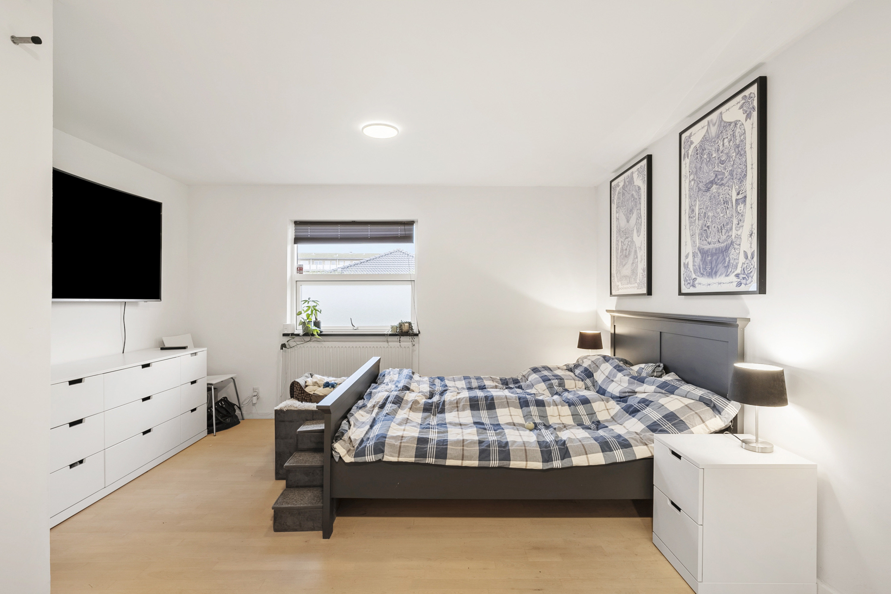 Fremhævet soveværelse billede i fuldskærmstilstand. Billede af Lyngmosevænget 10, 5000 Odense C