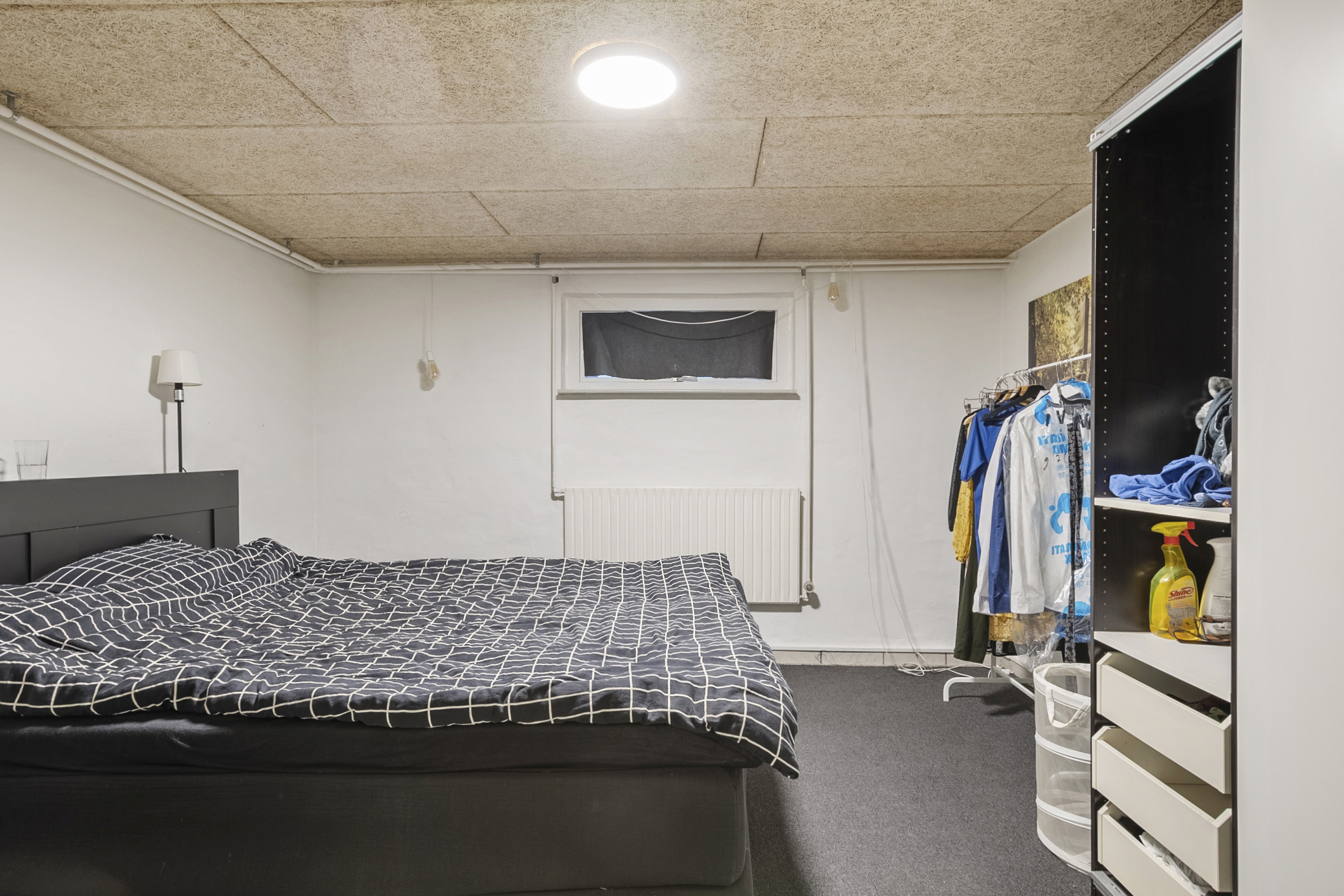 Fremhævet soveværelse billede i fuldskærmstilstand. Billede af Lyngmosevænget 10, 5000 Odense C