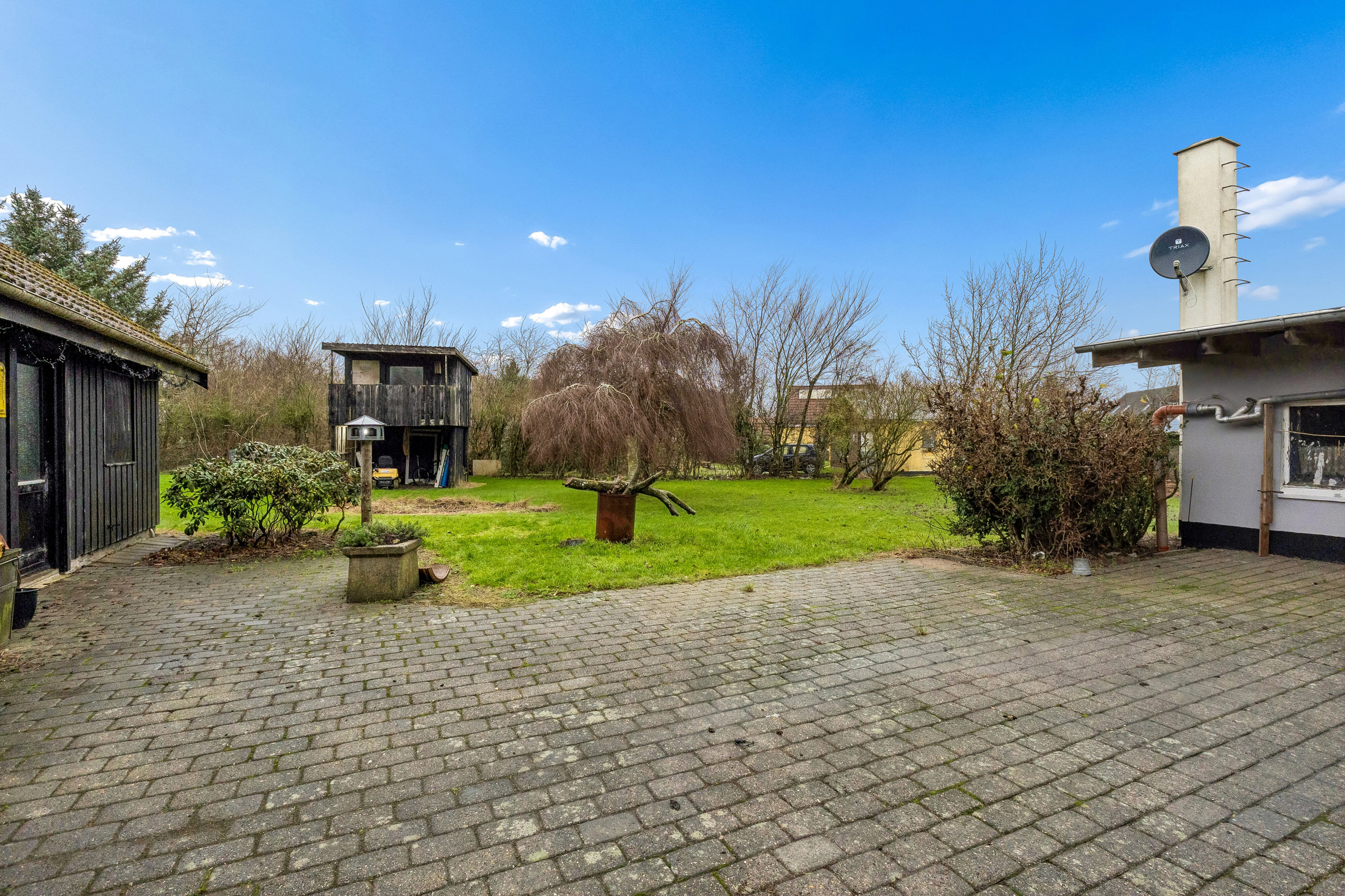 Fremhævet terrasse billede i fuldskærmstilstand. Billede af Skagen Landevej 221, Bjergby, 9800 Hjørring