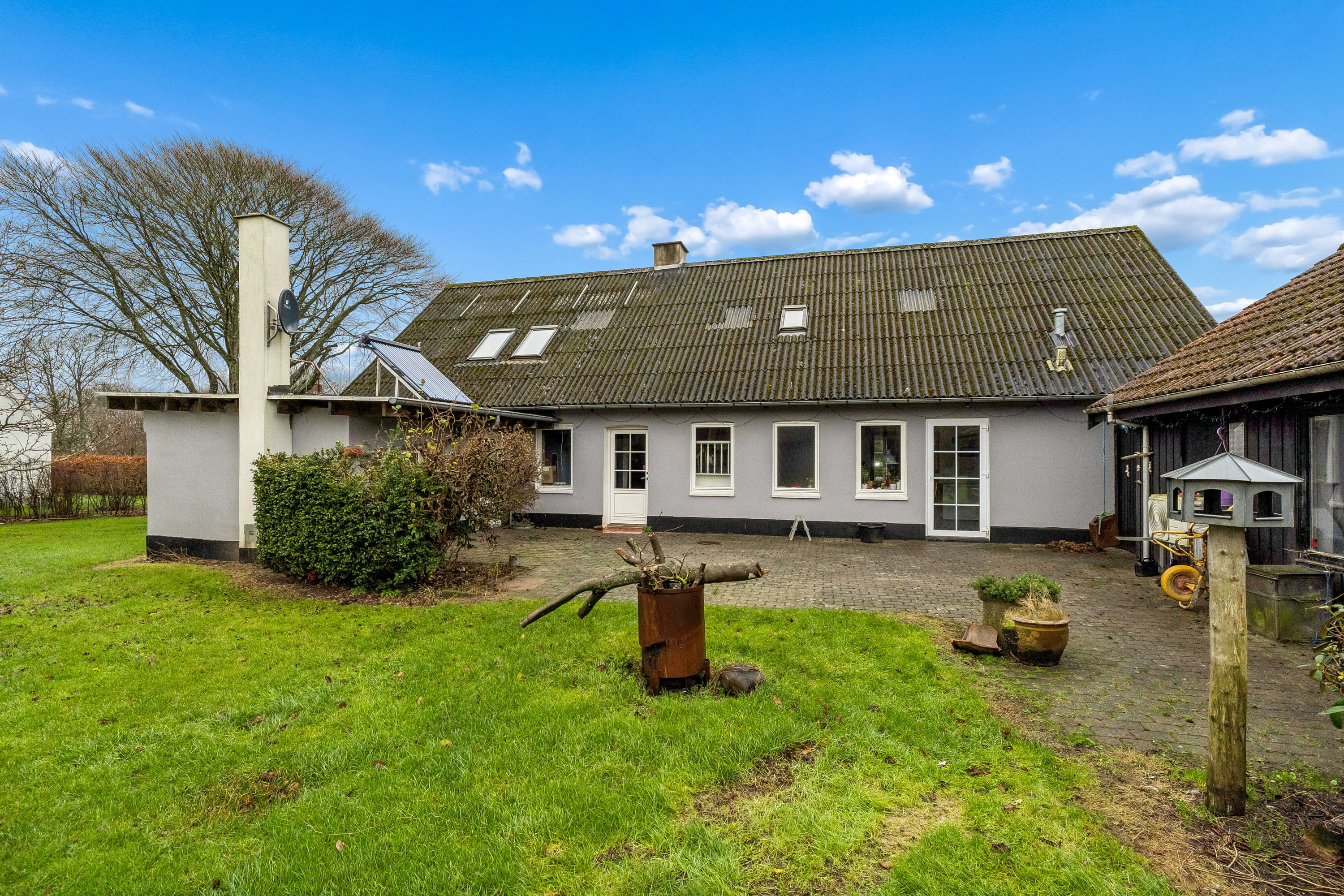 Fremhævet set fra haven billede i fuldskærmstilstand. Billede af Skagen Landevej 221, Bjergby, 9800 Hjørring