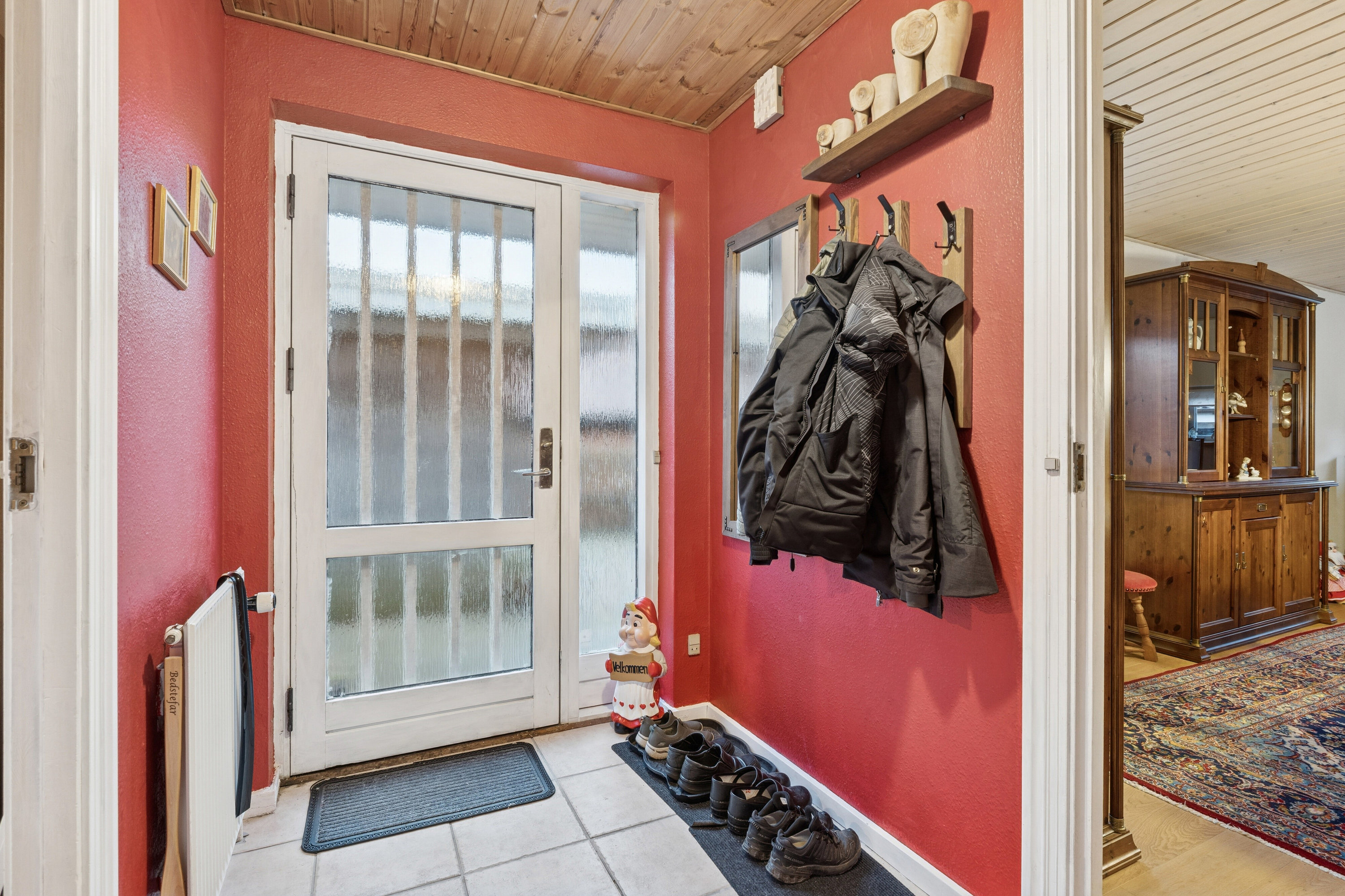 Fremhævet entre billede i fuldskærmstilstand. Billede af Ulstedboparken 46, 9870 Sindal