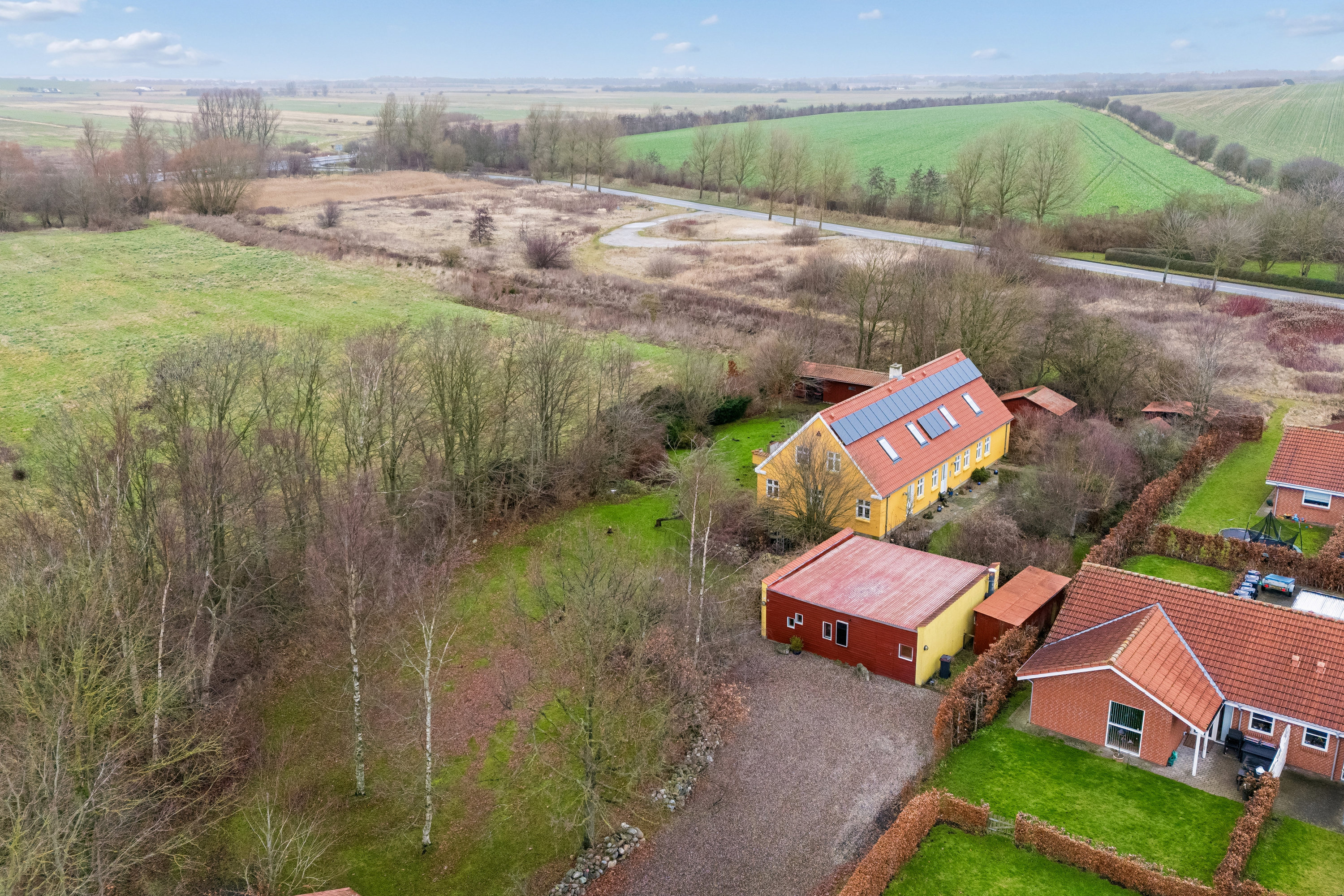 Fremhævet luftfoto billede i fuldskærmstilstand. Billede af Troldkærvej 30, 9240 Nibe