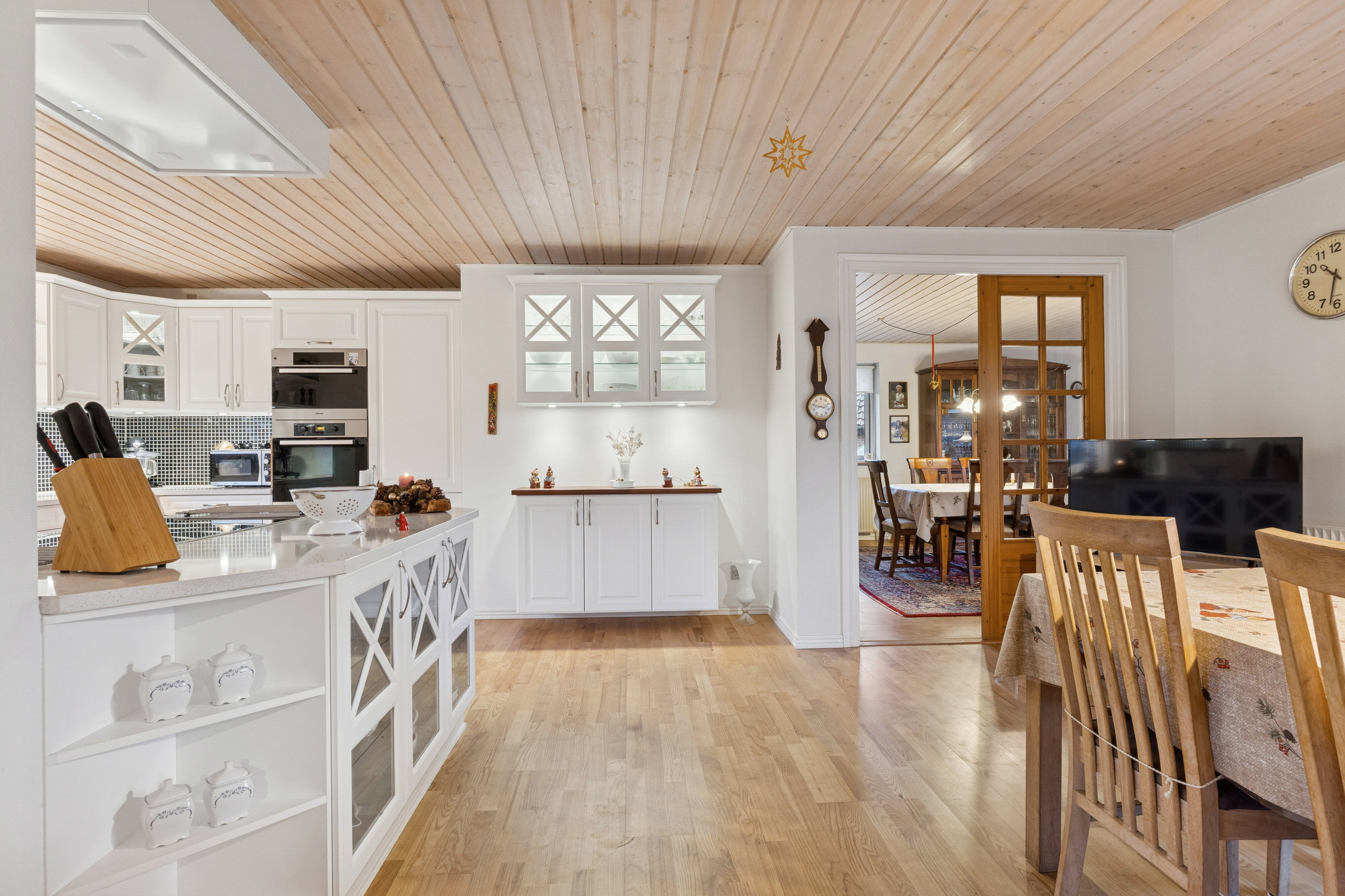 Fremhævet spisestue billede i fuldskærmstilstand. Billede af Ulstedboparken 46, 9870 Sindal