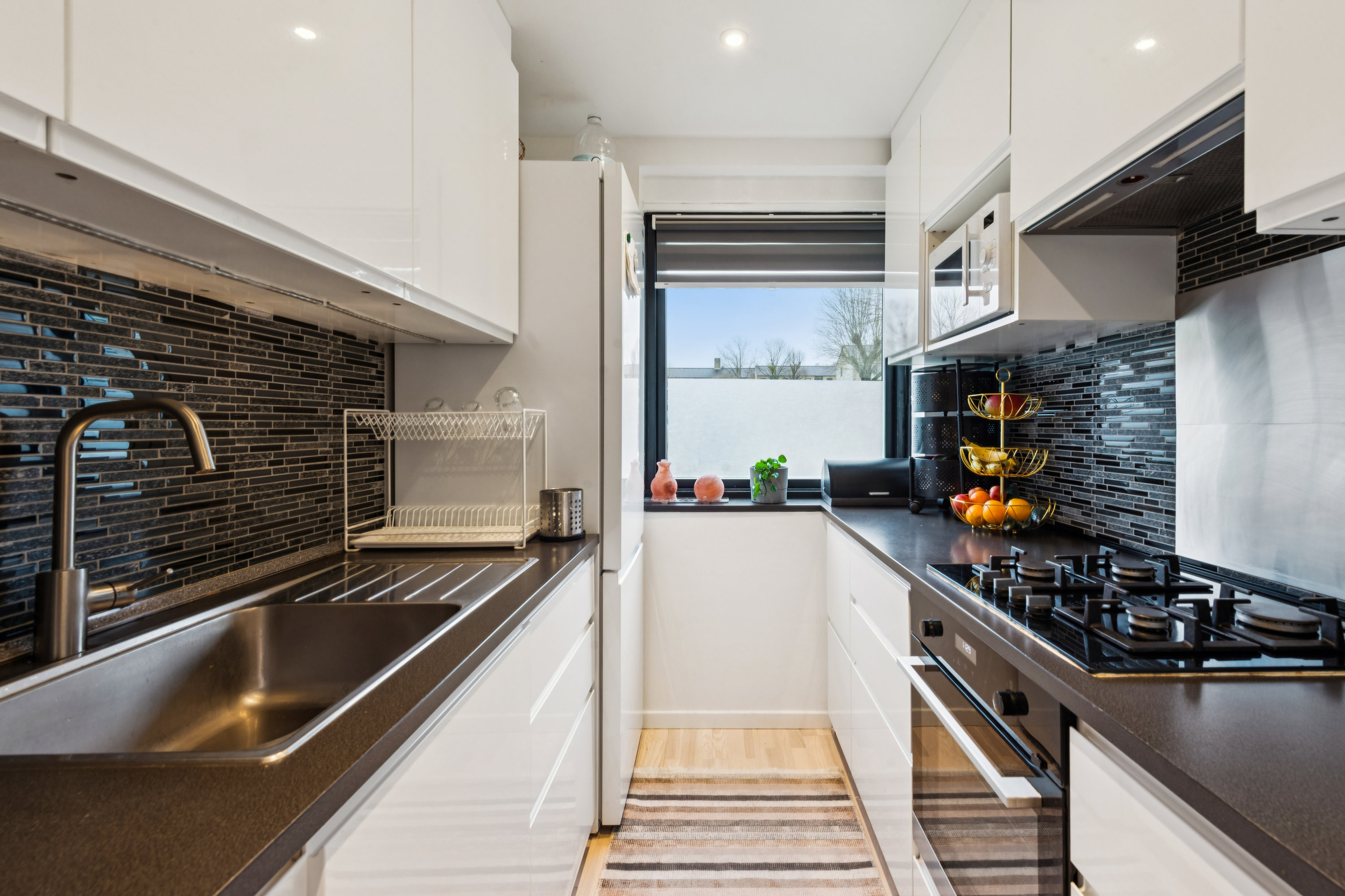 Fremhævet køkken billede i fuldskærmstilstand. Billede af Åfløjen 46, st.. th., 2700 Brønshøj