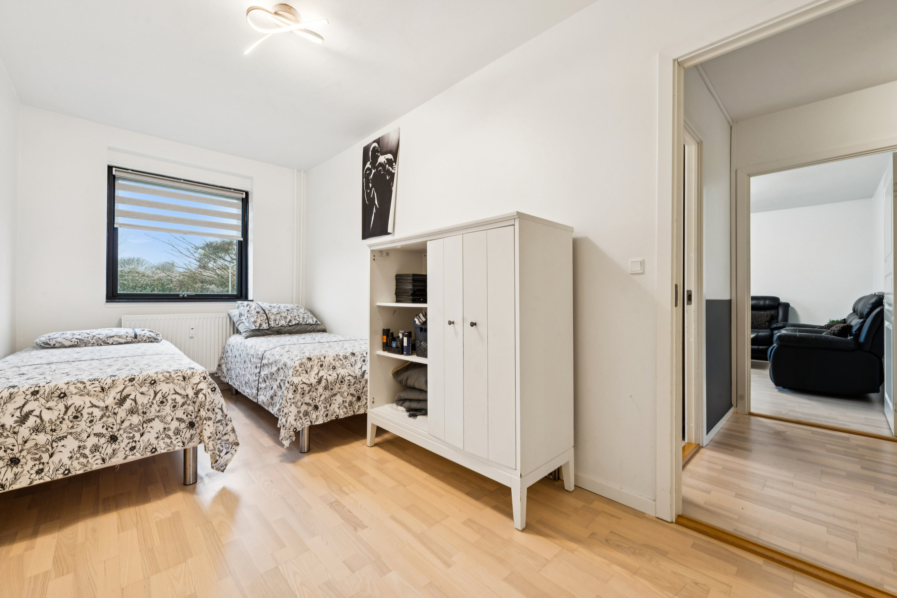 Fremhævet værelse billede i fuldskærmstilstand. Billede af Åfløjen 46, st.. th., 2700 Brønshøj