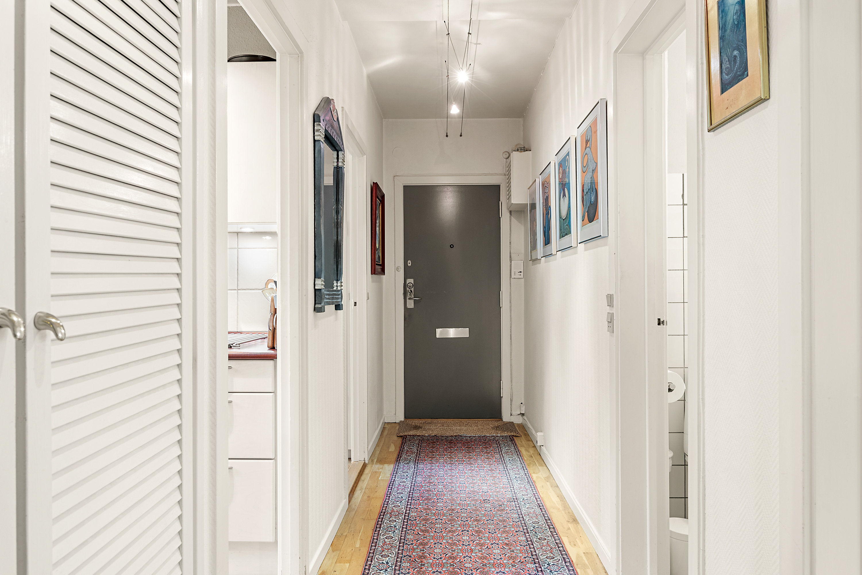 Fremhævet entré billede i fuldskærmstilstand. Billede af Adelgade 47, 2. th., 1304 København K