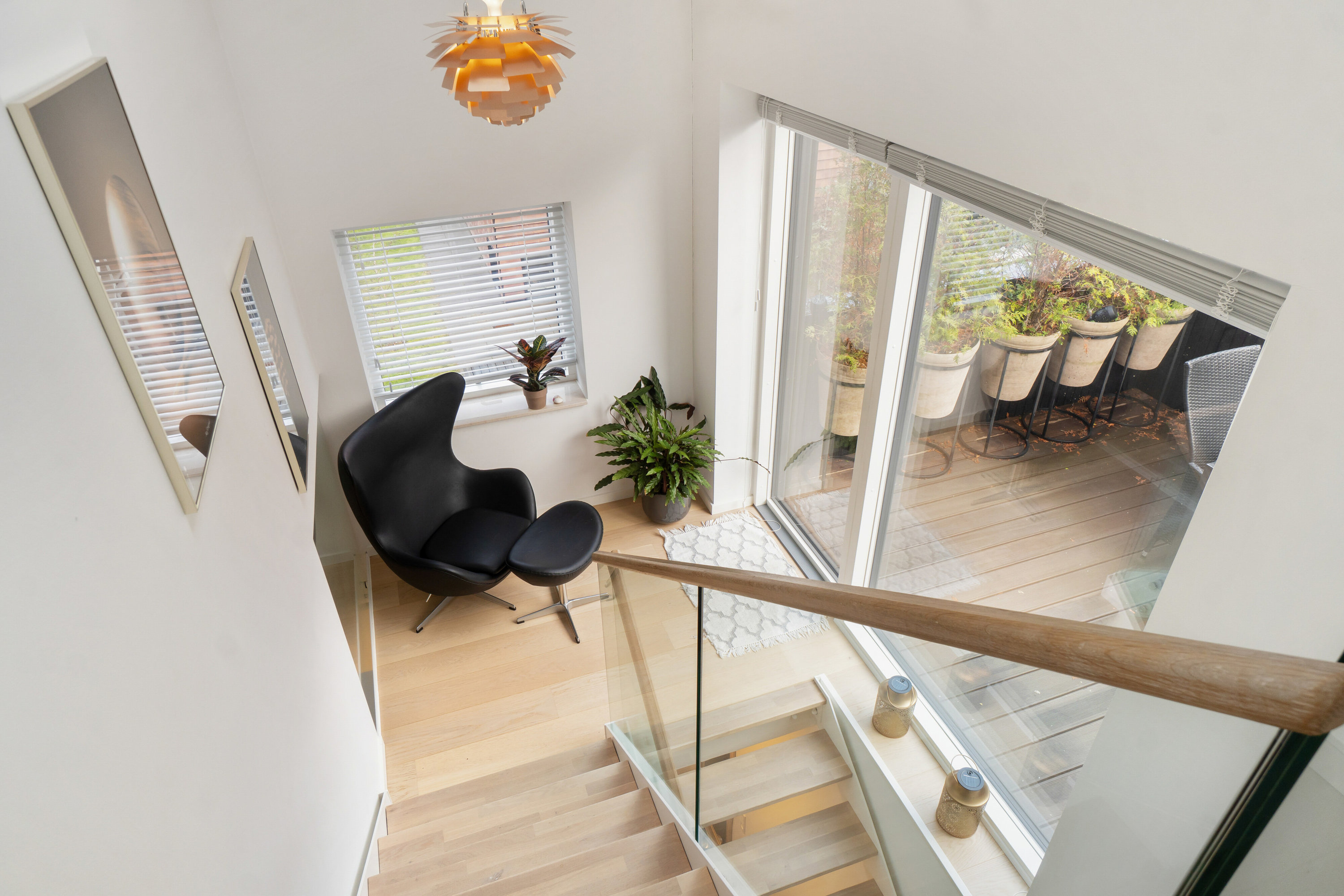 Fremhævet trappe billede i fuldskærmstilstand. Billede af Thors Have 6, 8600 Silkeborg