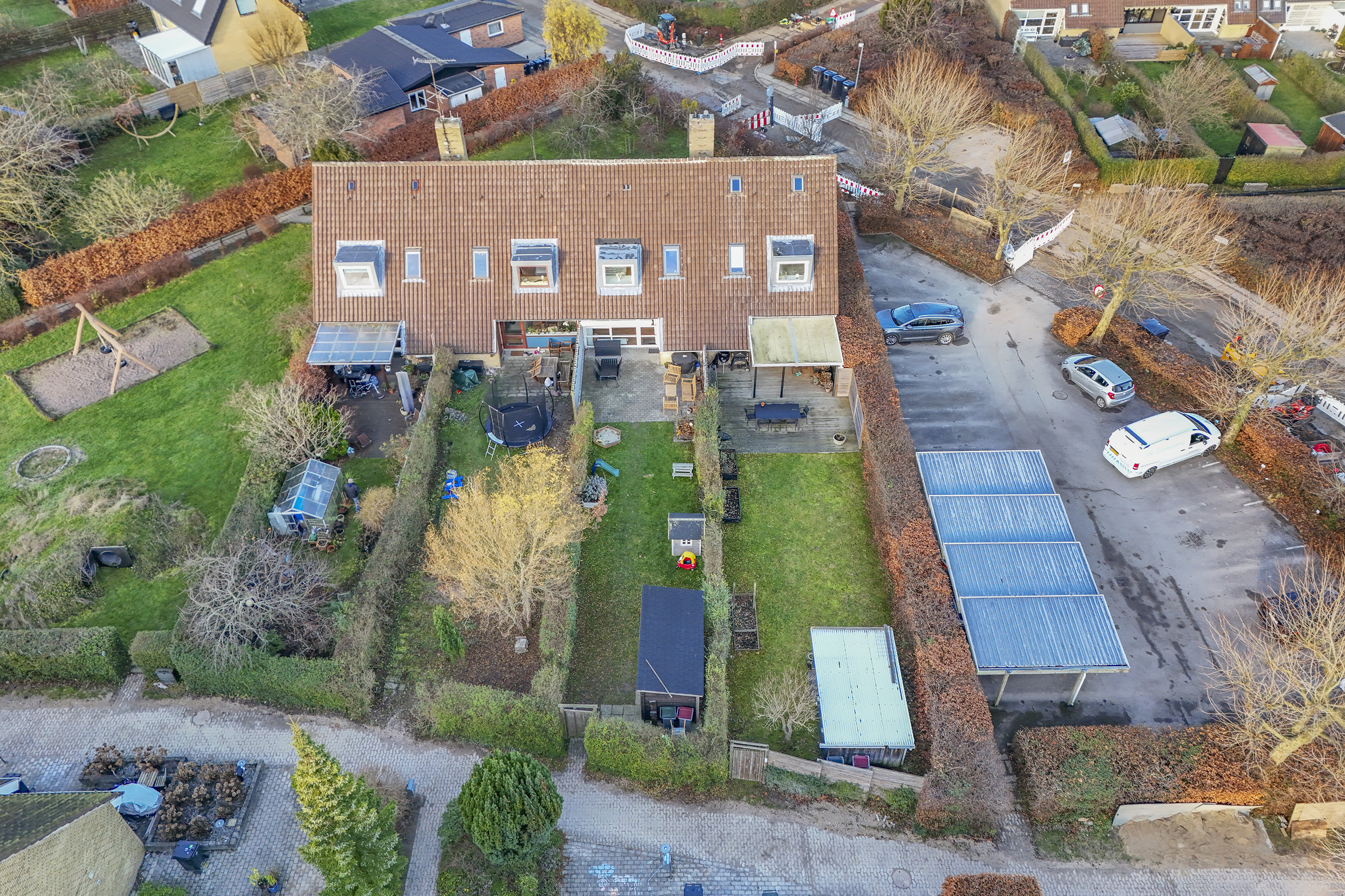 Fremhævet set fra oven billede i fuldskærmstilstand. Billede af Bøgesvinget 75, 2740 Skovlunde