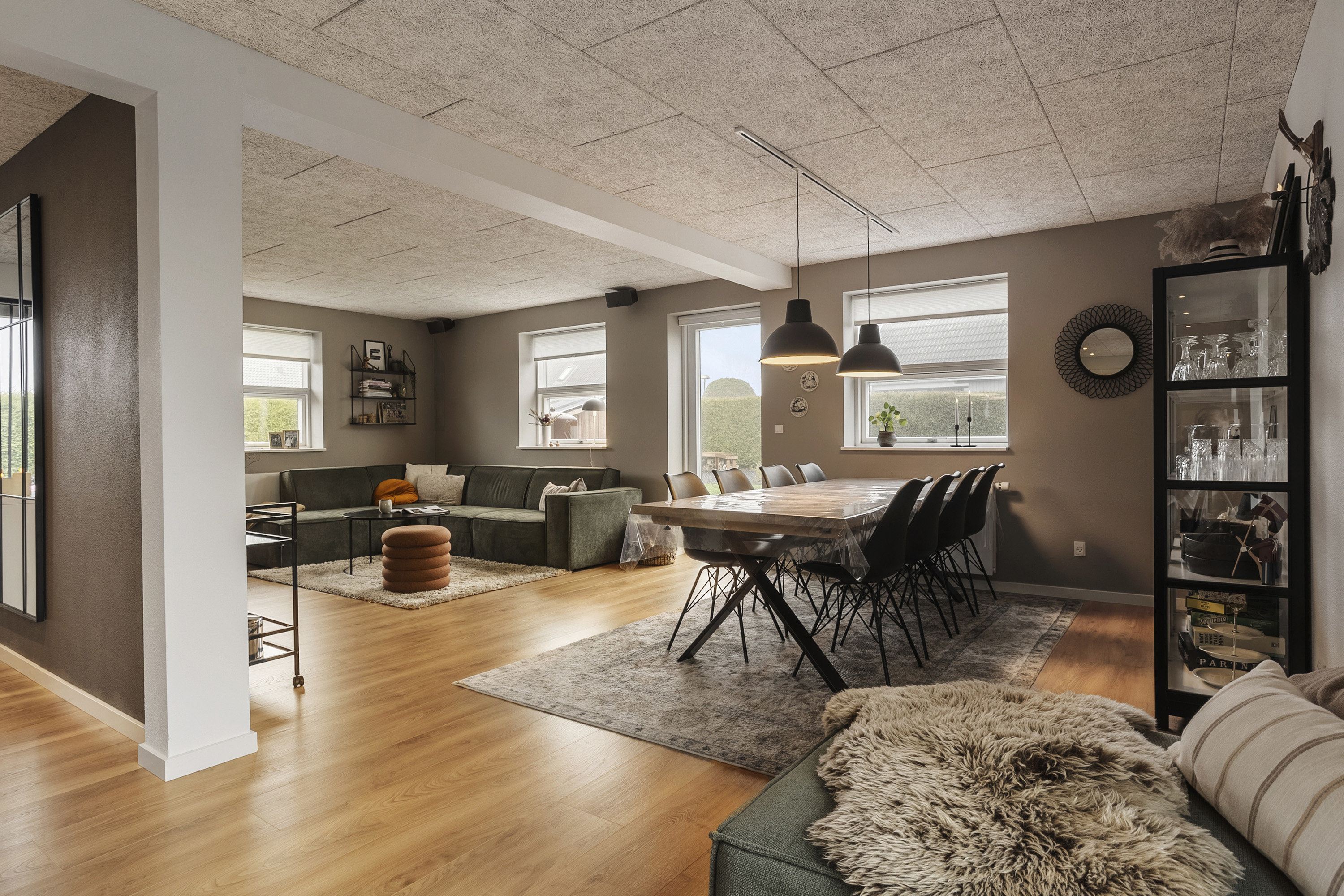 Miniaturebillede 2: stue. Billede af Ellestrup 22, 6600 Vejen