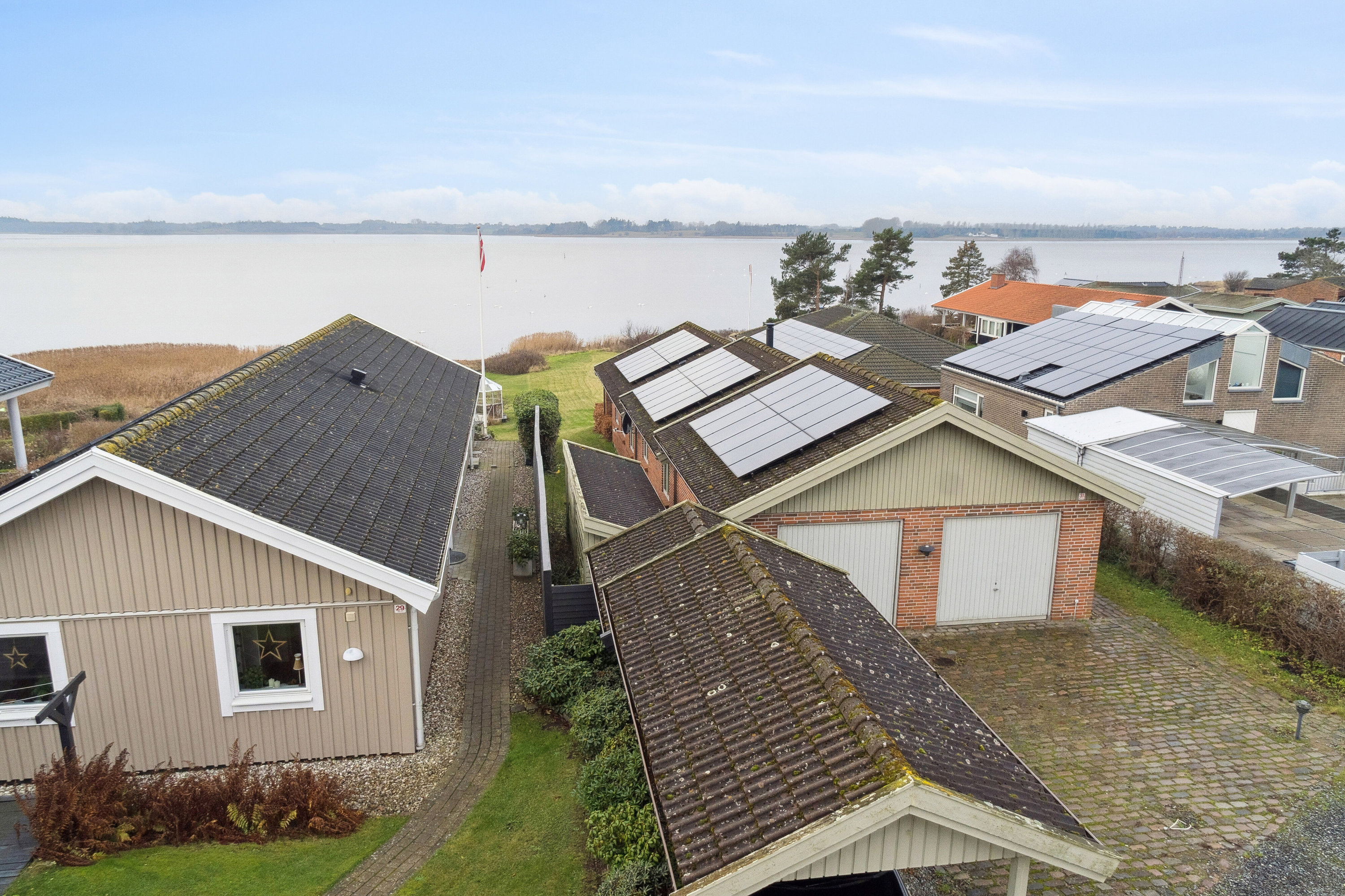 Fremhævet luftfoto billede i fuldskærmstilstand. Billede af Hagenæs 31, 4040 Jyllinge