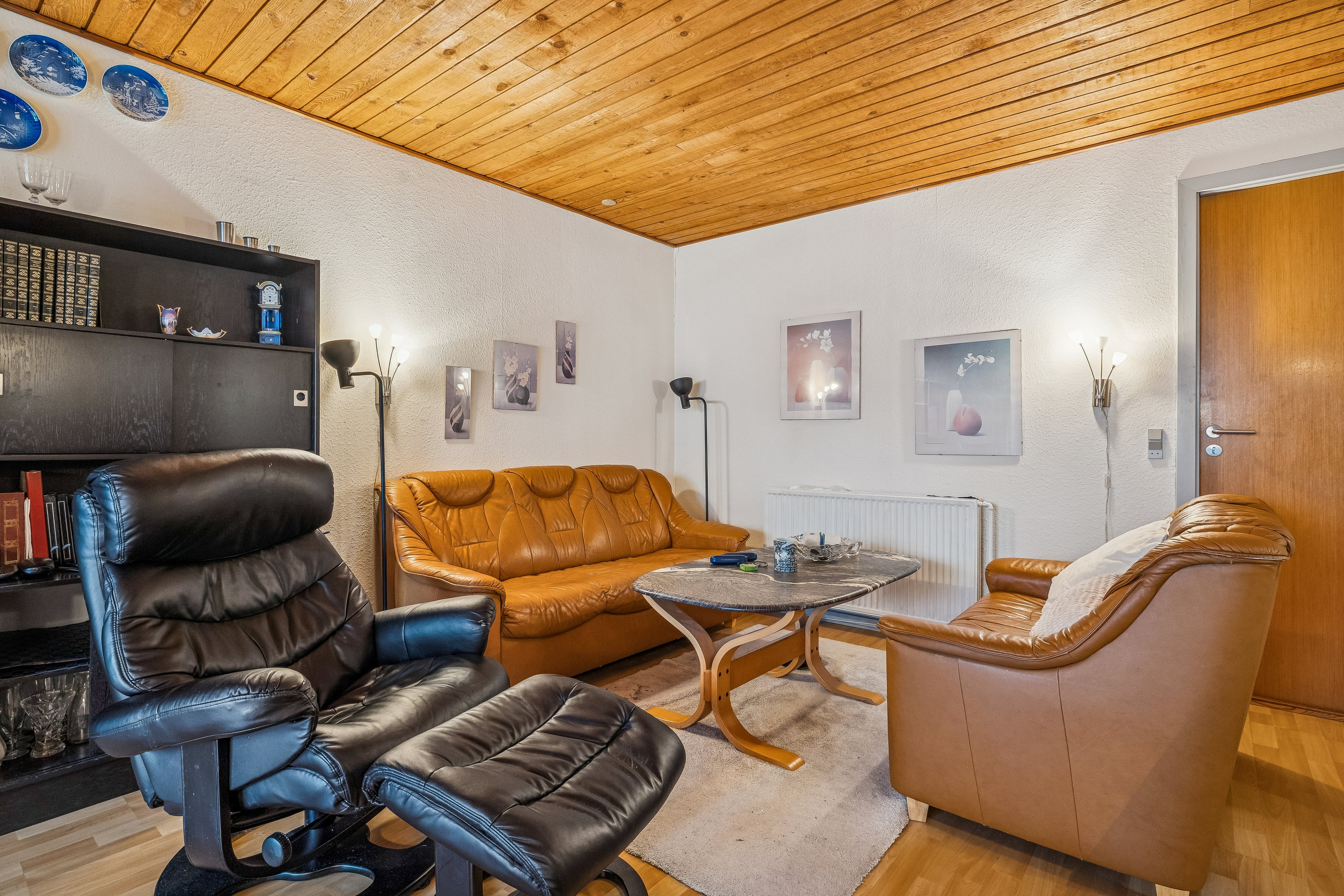 Fremhævet stue billede i fuldskærmstilstand. Billede af Løvsangervej 13A, 8660 Skanderborg